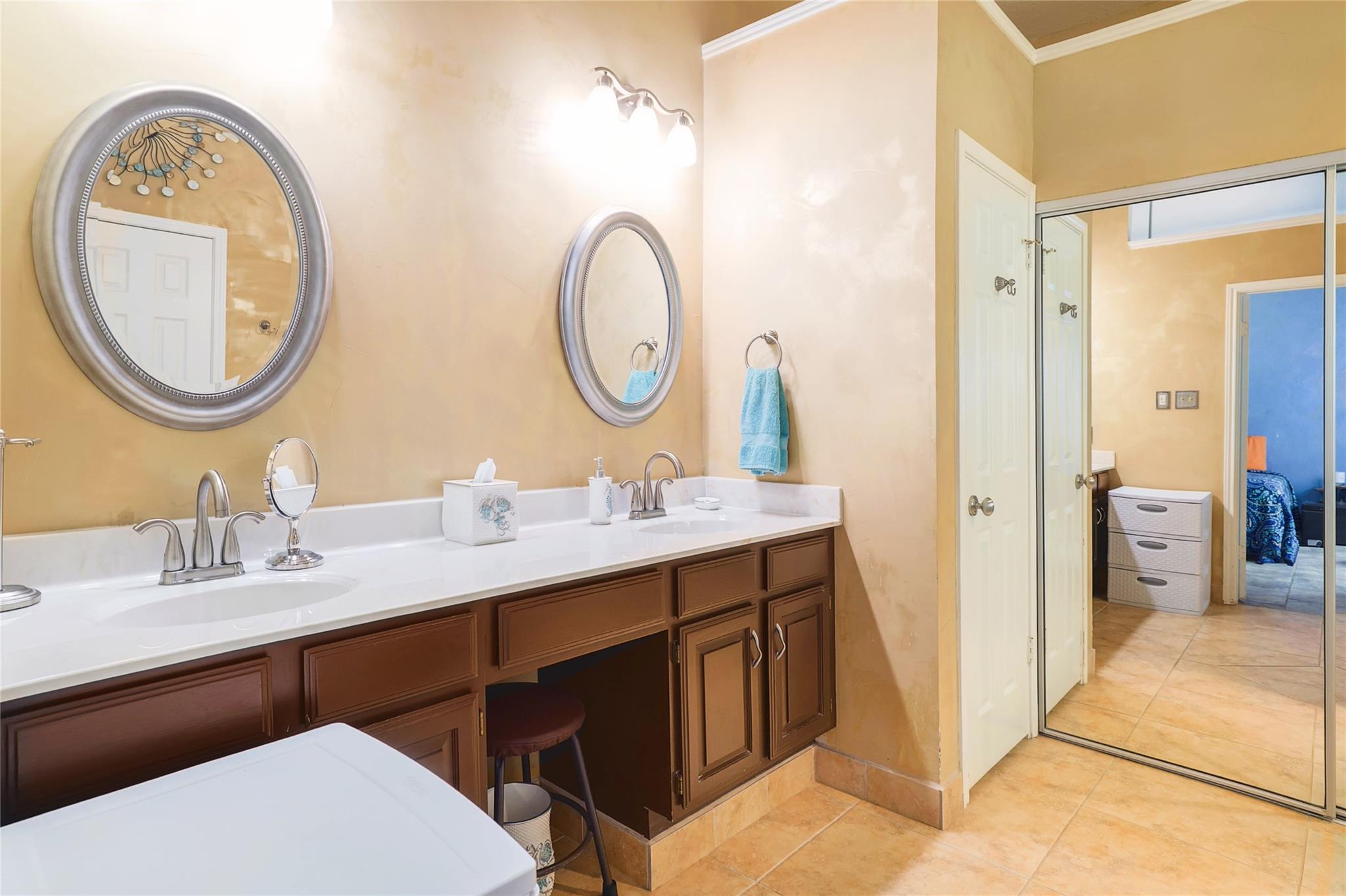 2506 Jacqueline Dr, Leander, TX 78641