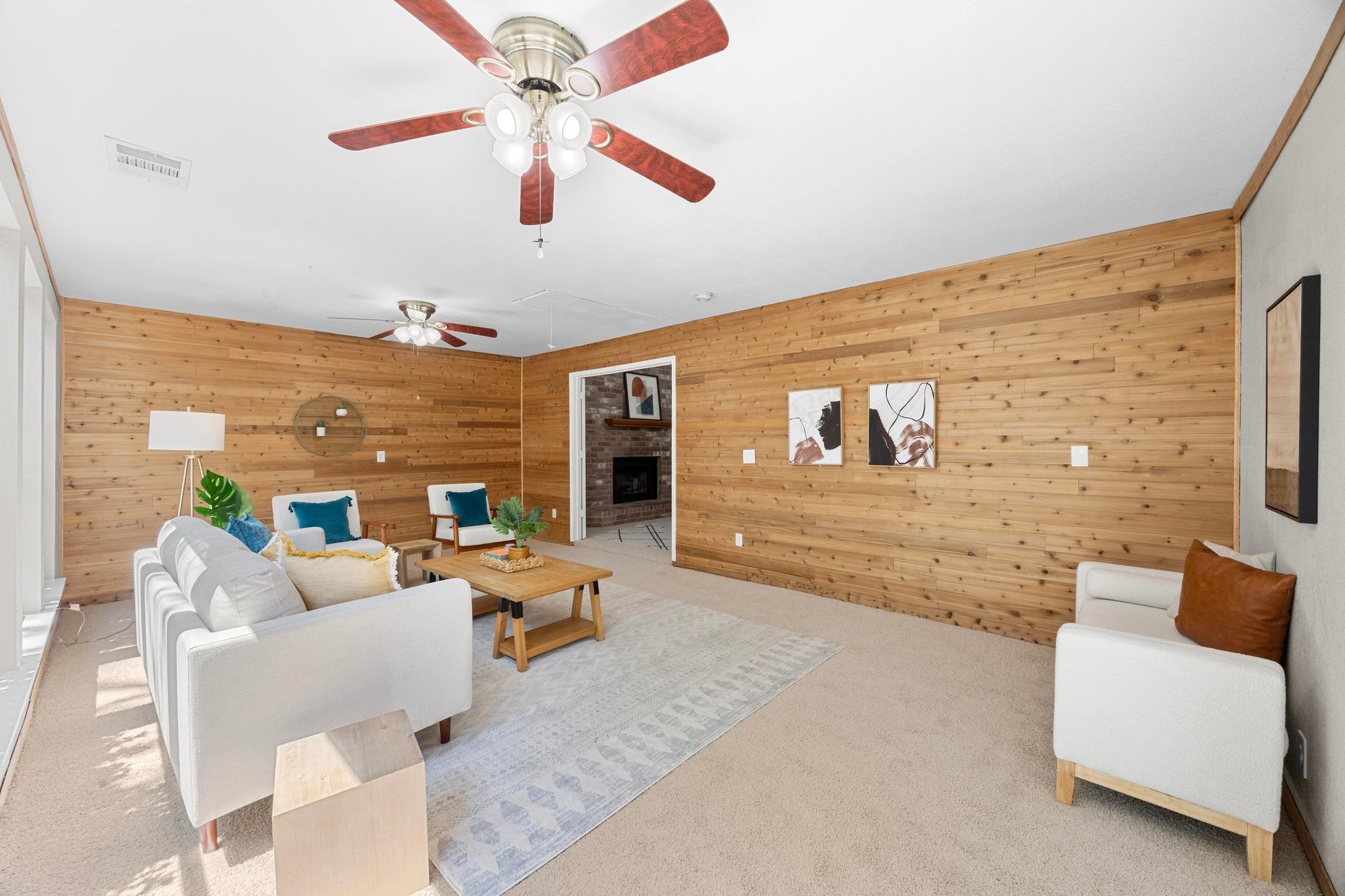 433 MAPLE RUN Dr, Round Rock, TX 78664