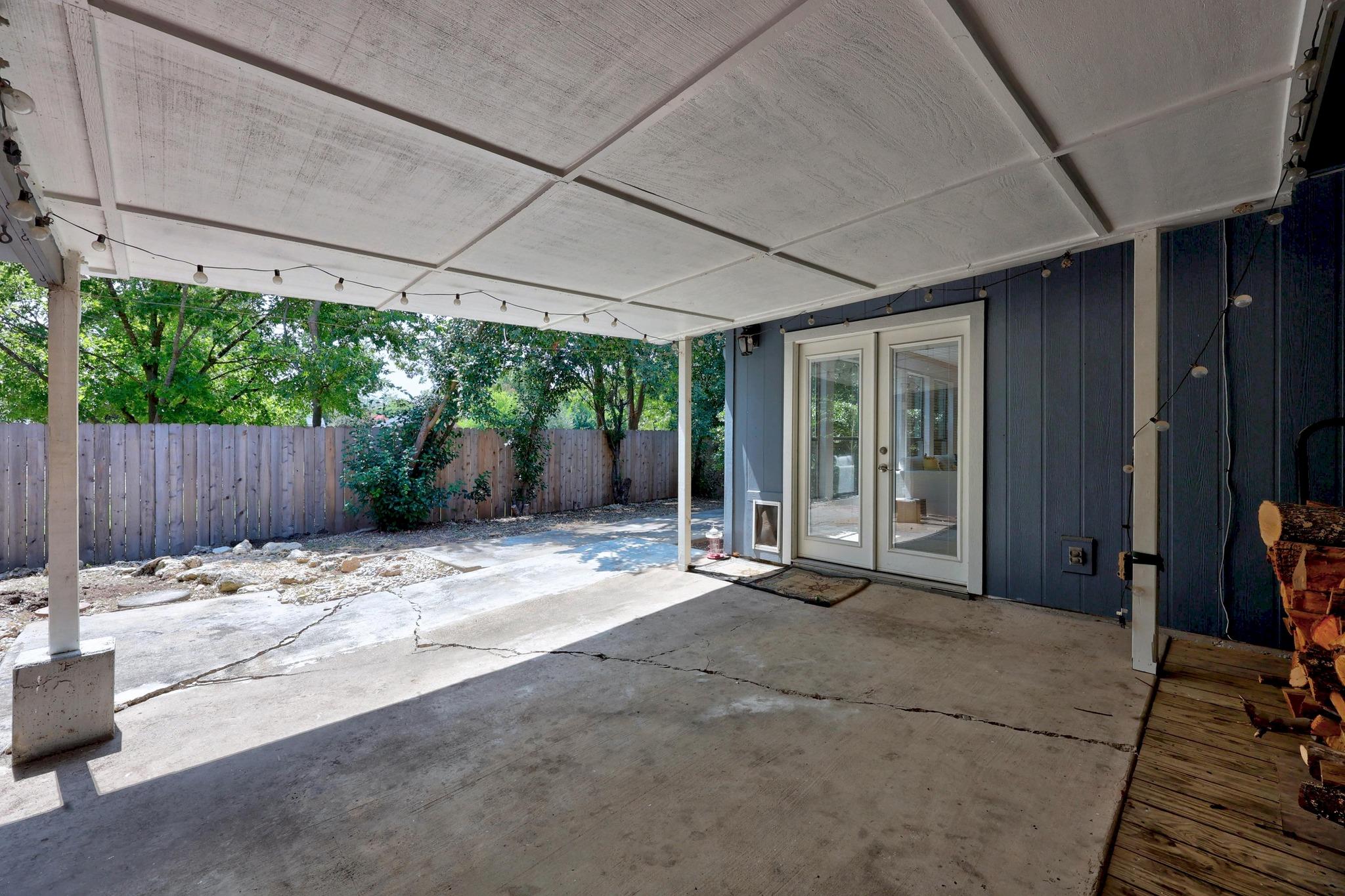 433 MAPLE RUN Dr, Round Rock, TX 78664