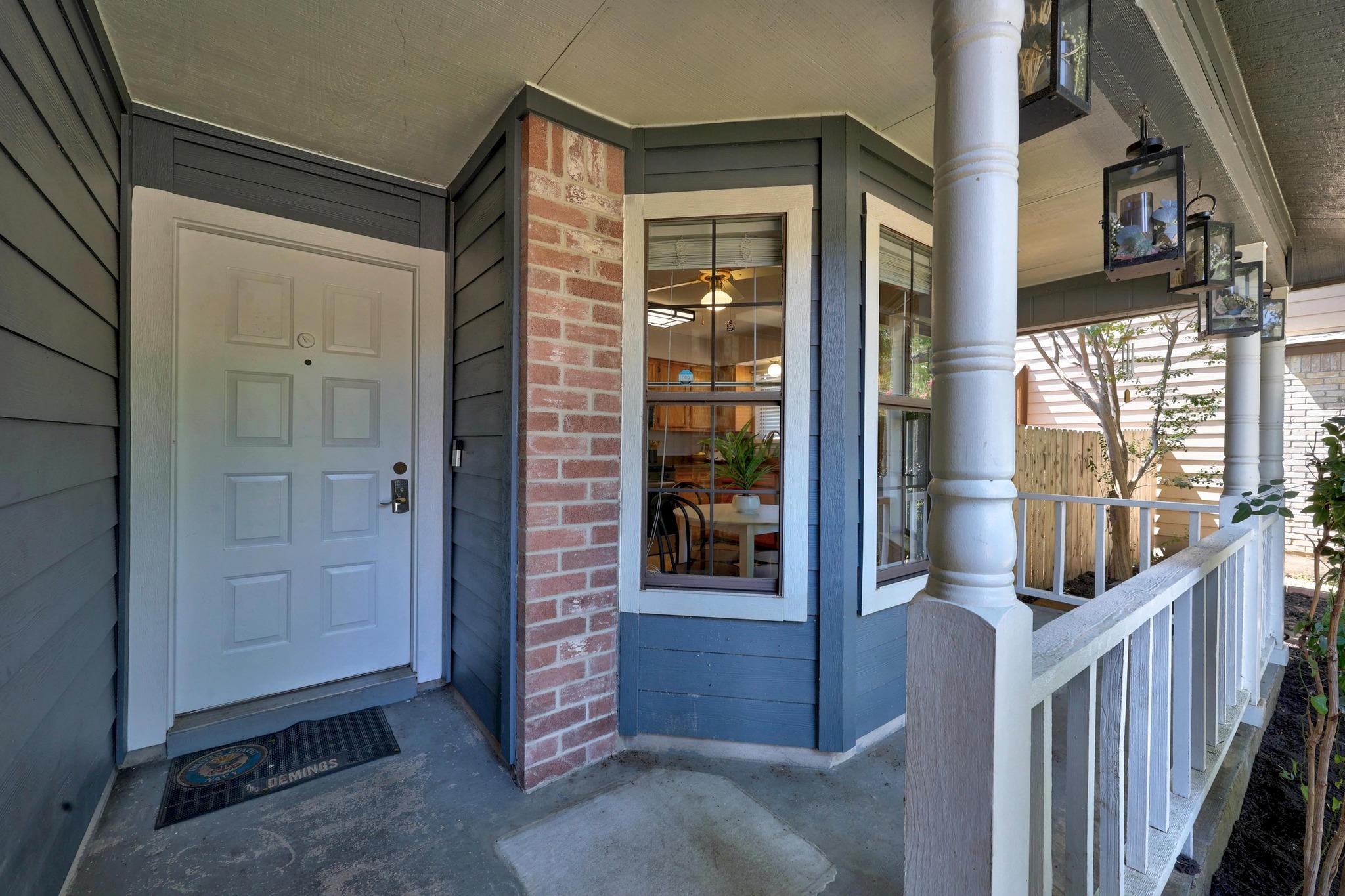 433 MAPLE RUN Dr, Round Rock, TX 78664