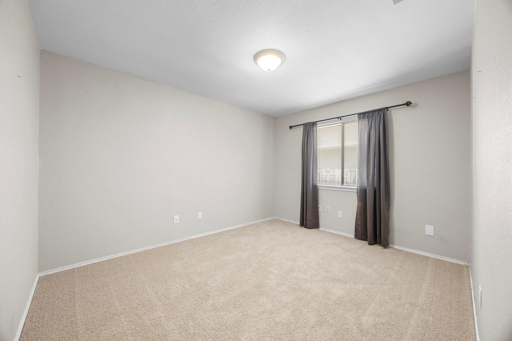 433 MAPLE RUN Dr, Round Rock, TX 78664