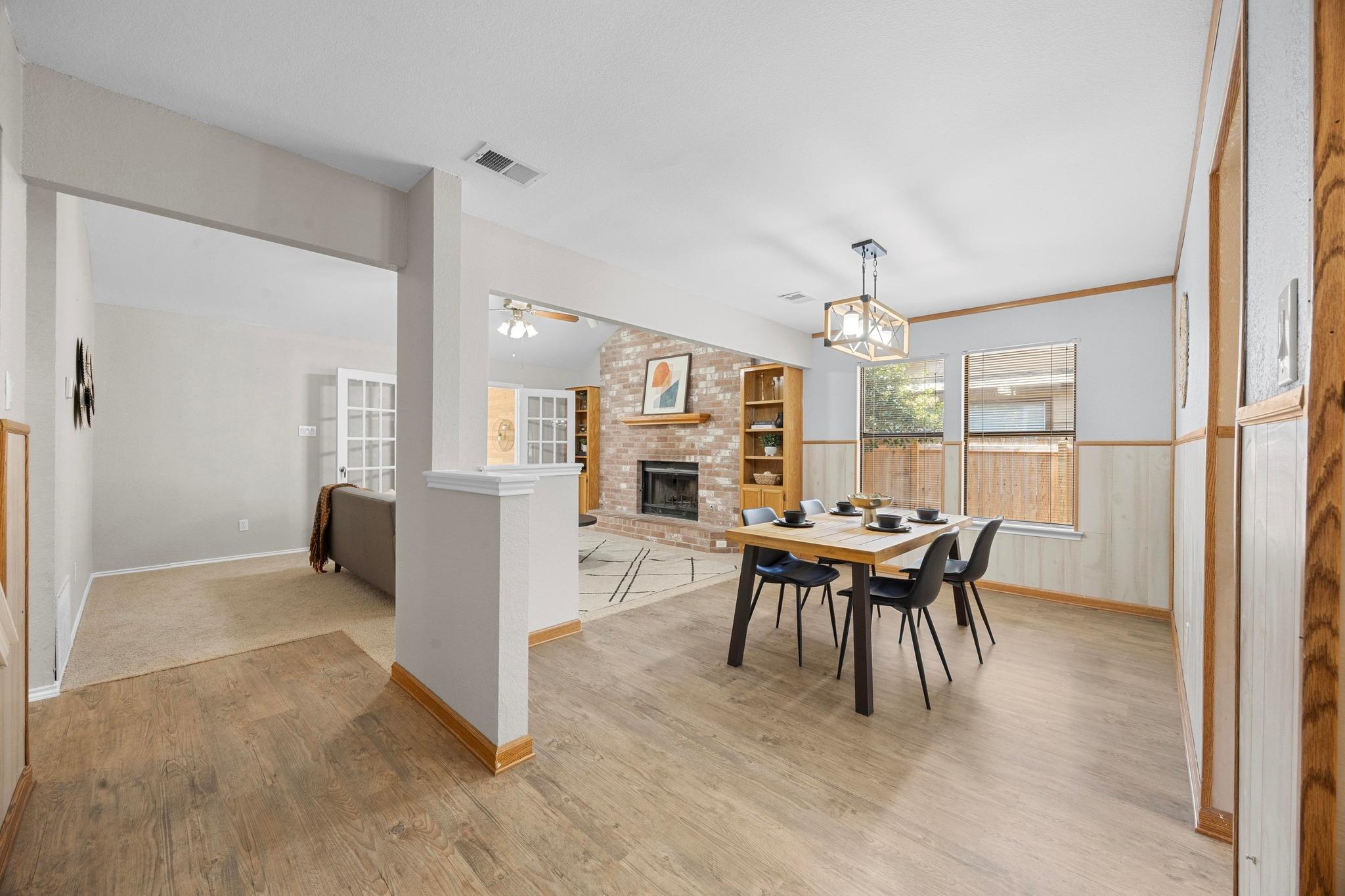 433 MAPLE RUN Dr, Round Rock, TX 78664