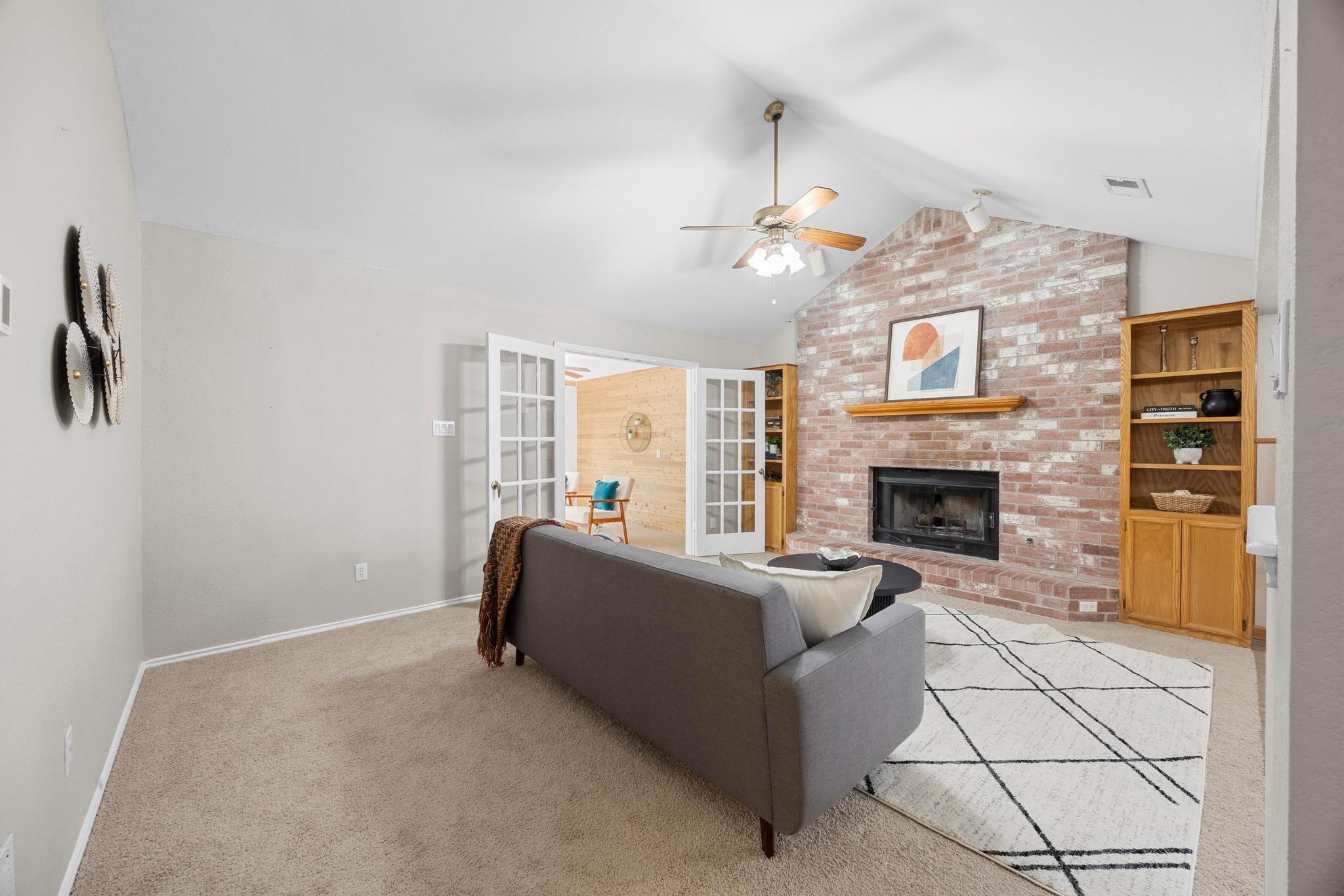 433 MAPLE RUN Dr, Round Rock, TX 78664