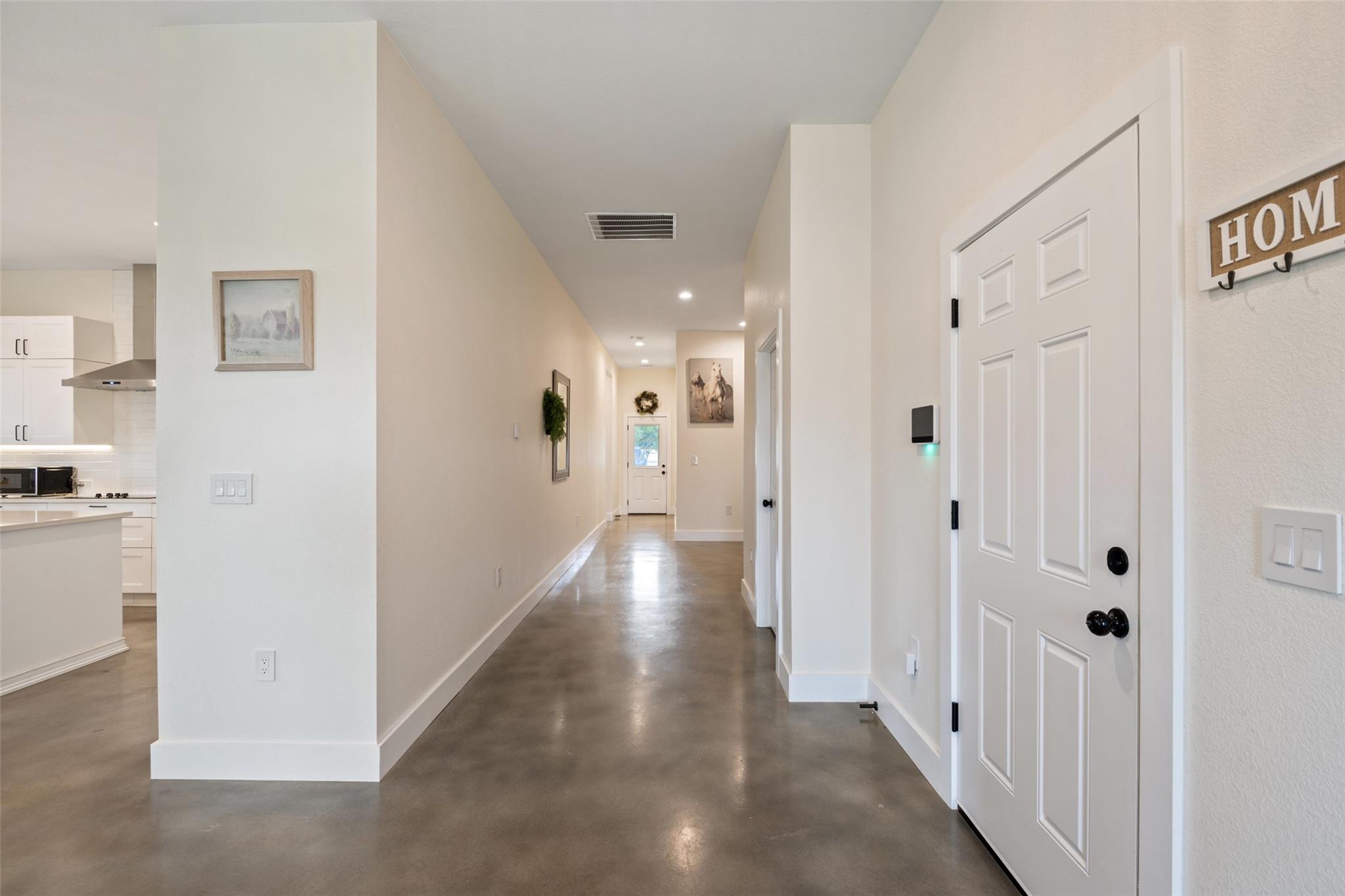 108 Sunflower Rd, Dale, TX 78616