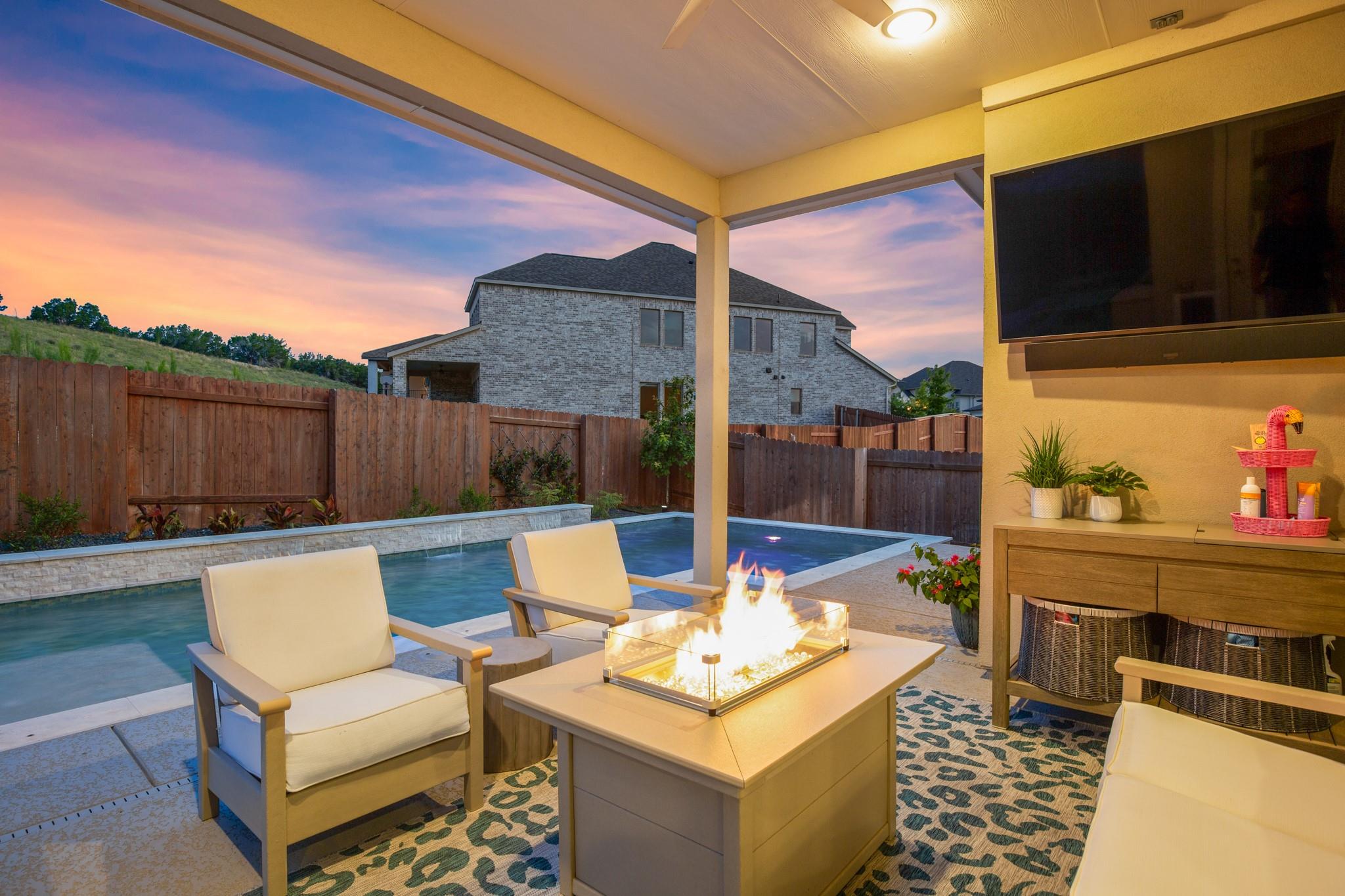 18621 James Power Ct, Austin, TX 78738