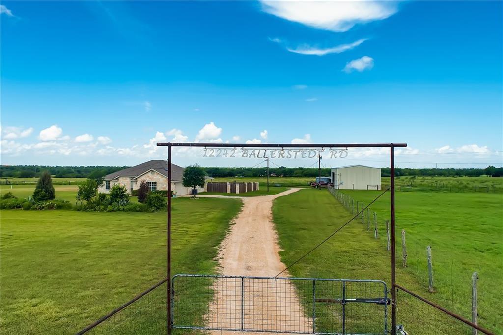 12242 Ballerstedt Rd, Elgin, TX 78621