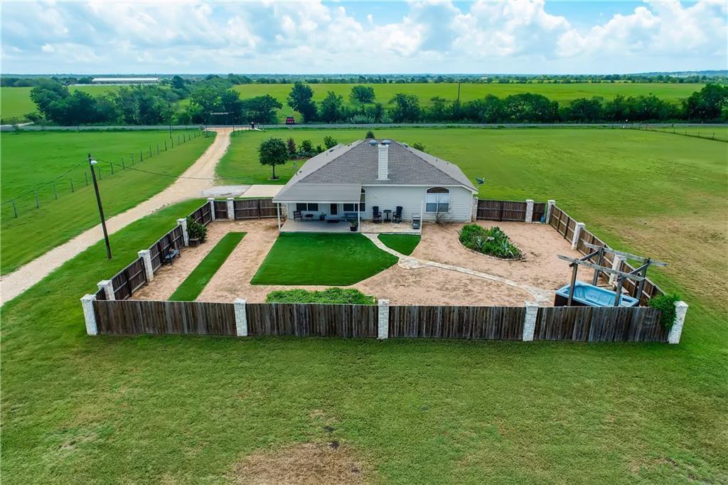 12242 Ballerstedt Rd, Elgin, TX 78621