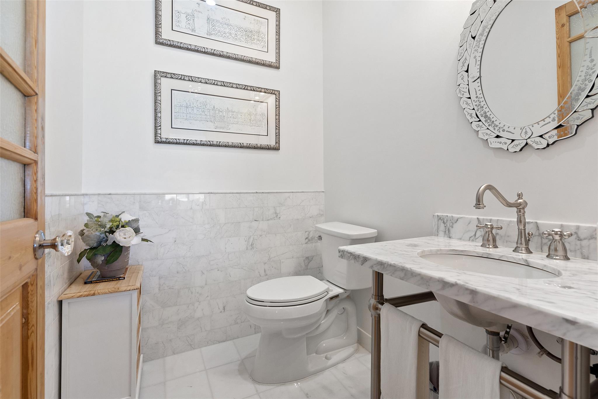 2449 Crosswind Dr, Lakeway, TX 78669