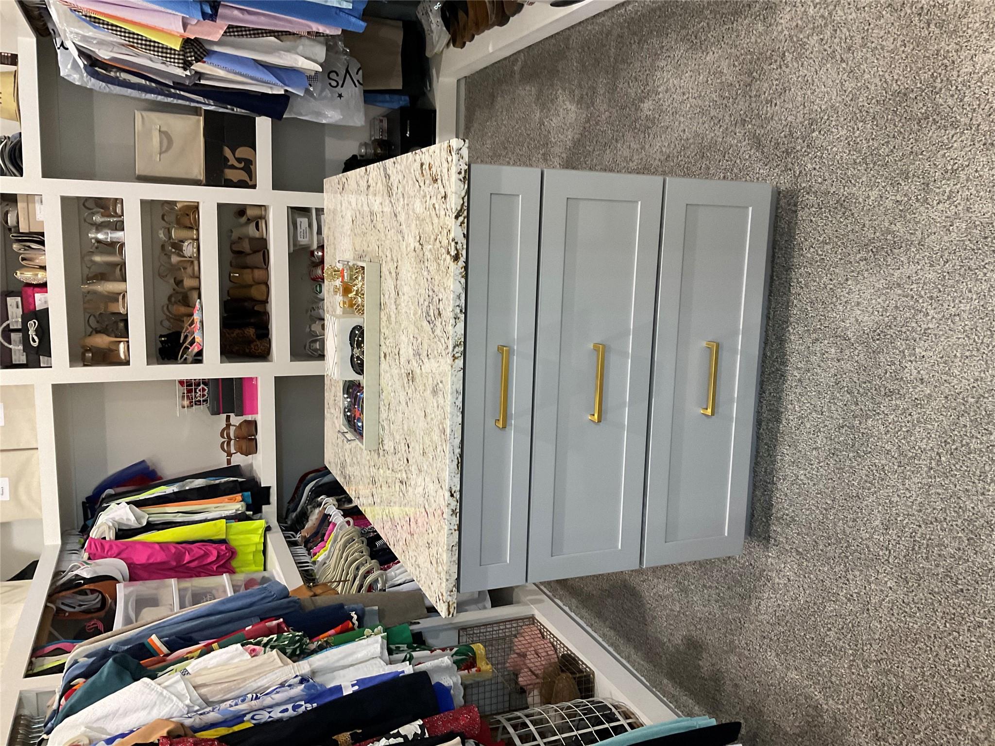 500 Yellow Senna Pl, Liberty Hill, TX 78642