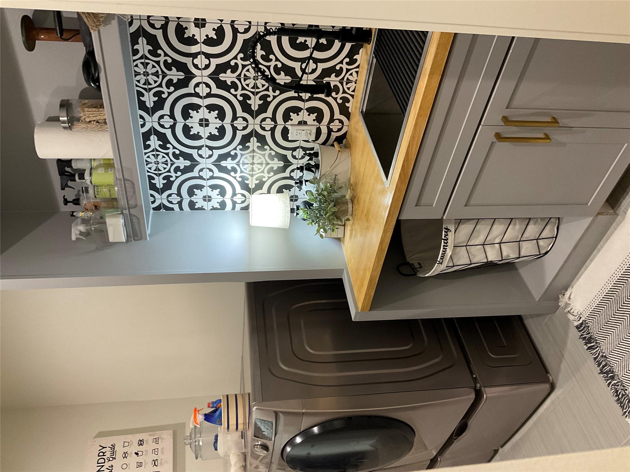 500 Yellow Senna Pl, Liberty Hill, TX 78642