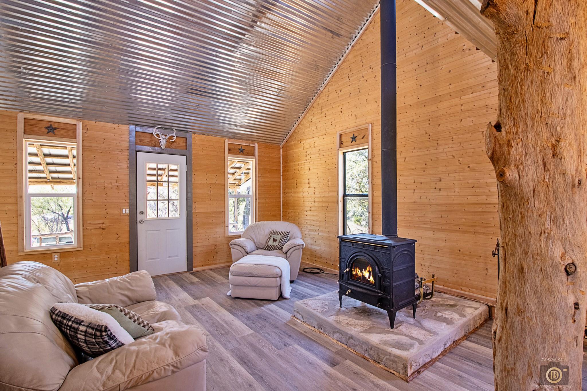 6475 Trophy Trl, Menard, TX 76841