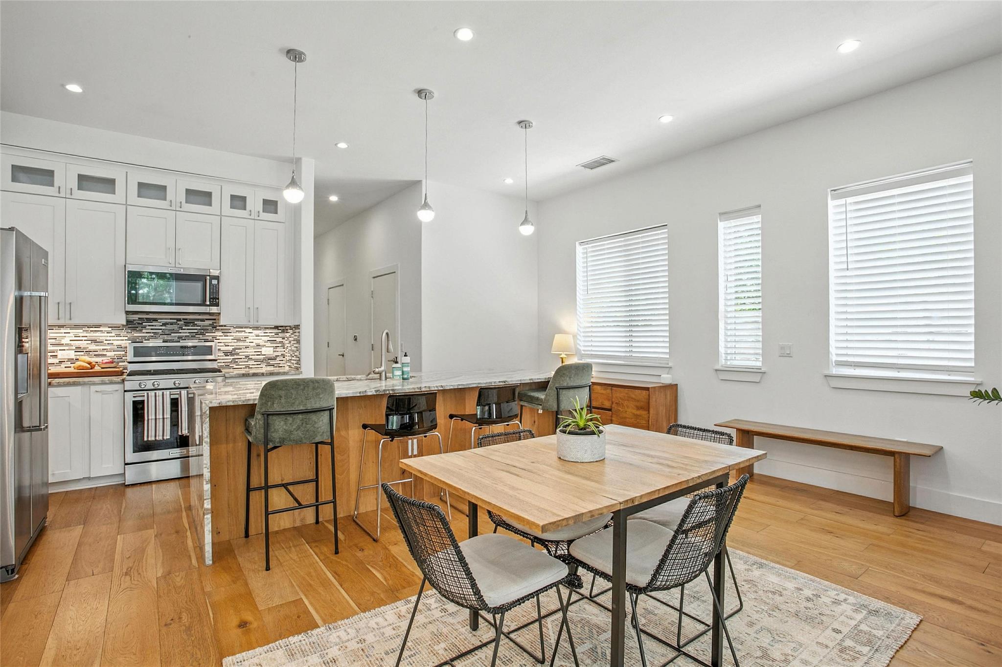 5402 Woodrow Ave # B, Austin, TX 78756