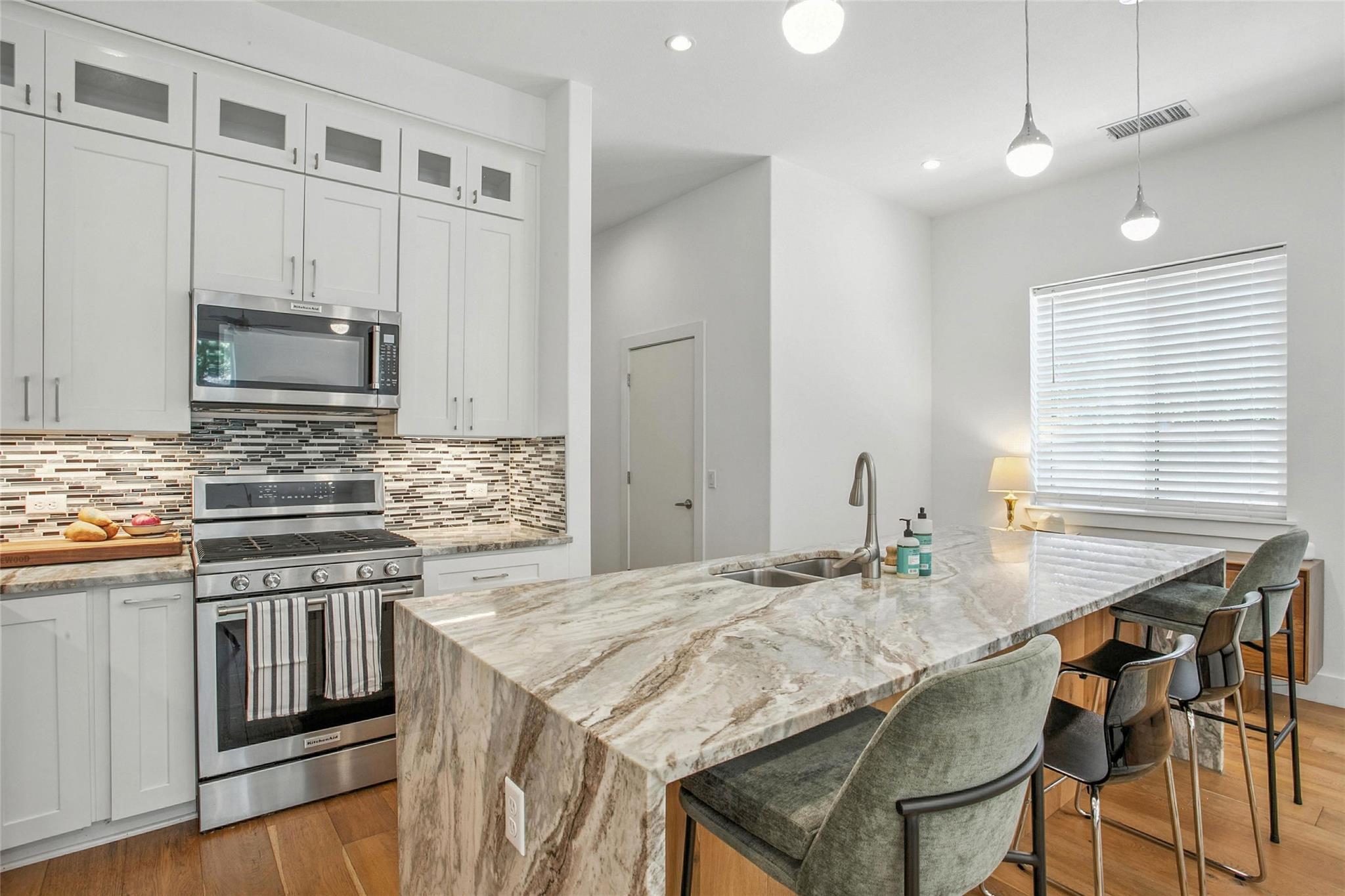 5402 Woodrow Ave # B, Austin, TX 78756