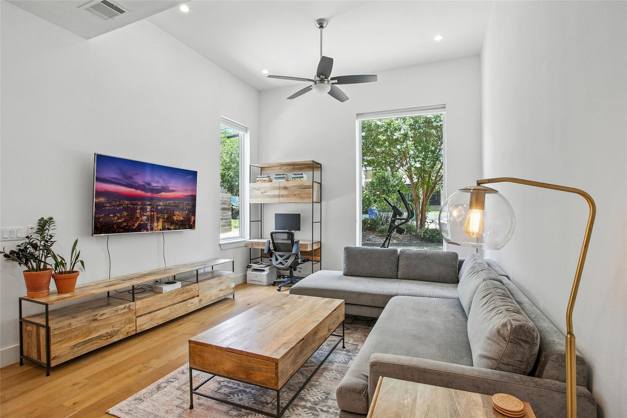 5402 Woodrow Ave # B, Austin, TX 78756