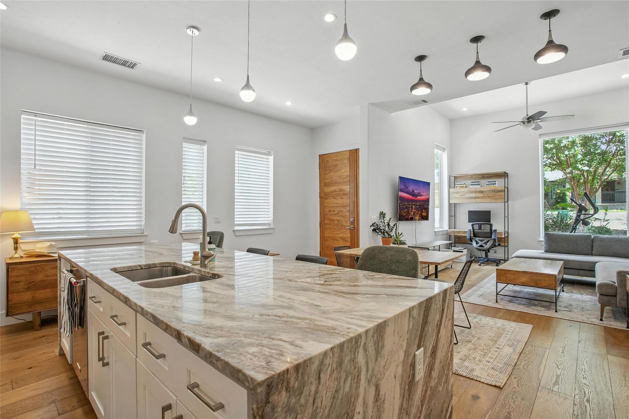 5402 Woodrow Ave # B, Austin, TX 78756