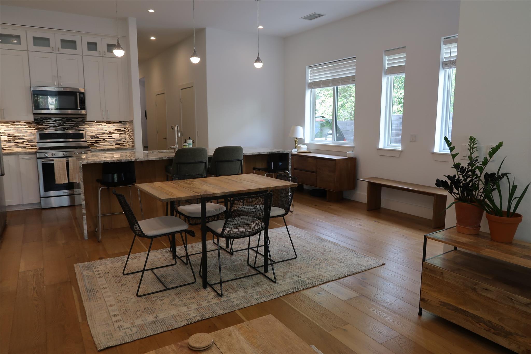 5402 Woodrow Ave # B, Austin, TX 78756