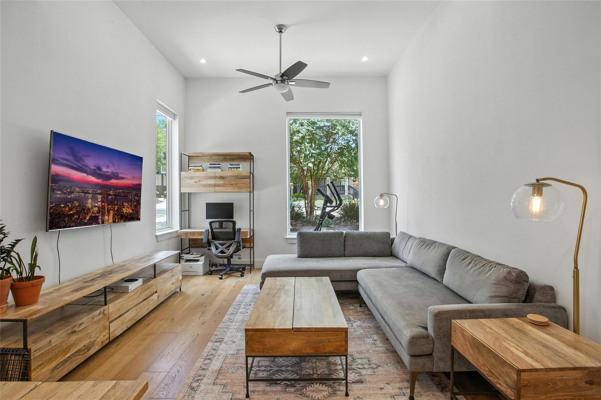 5402 Woodrow Ave # B, Austin, TX 78756