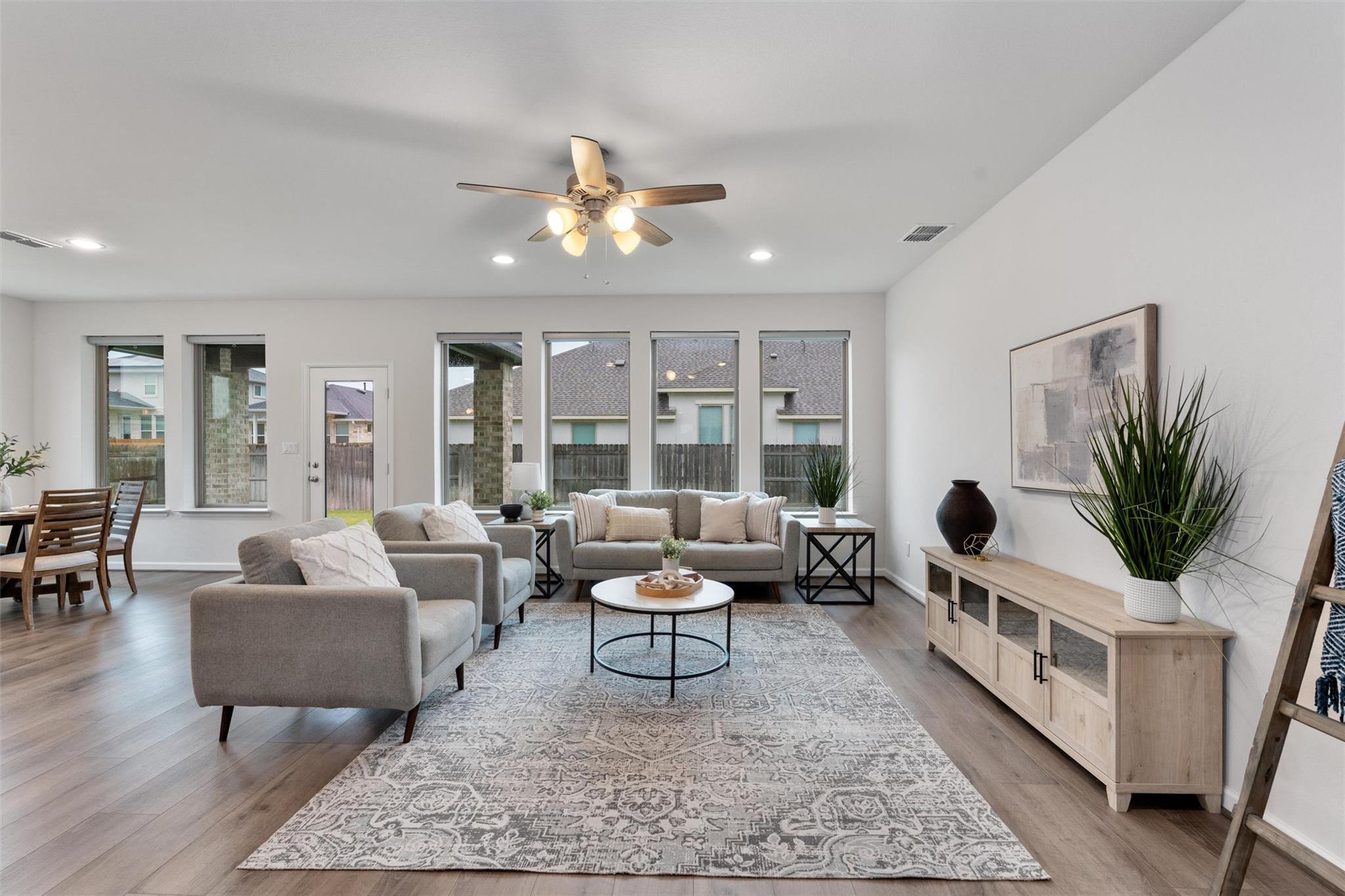 2437 Burberry Ln, Leander, TX 78641