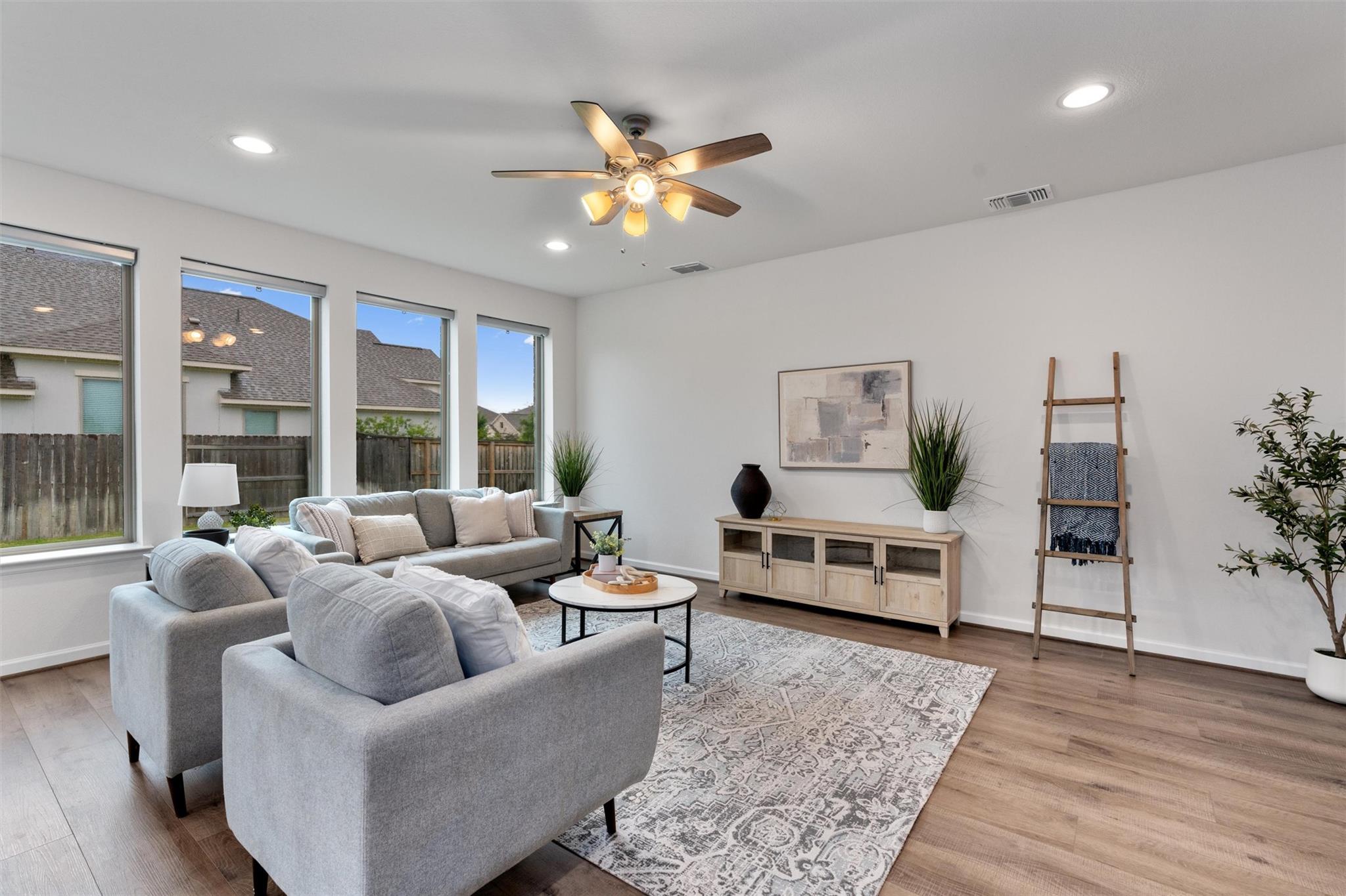 2437 Burberry Ln, Leander, TX 78641