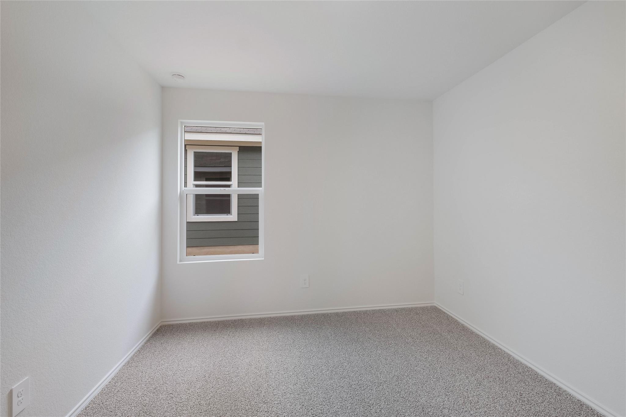 195 Schuenemann Way, Uhland, TX 78640