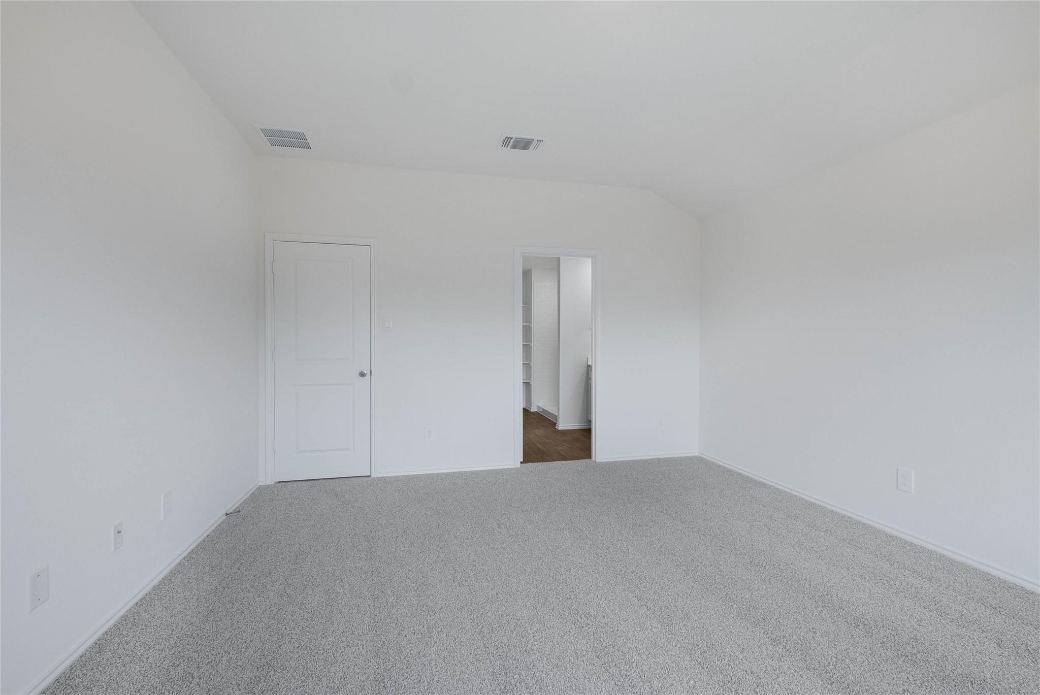 195 Schuenemann Way, Uhland, TX 78640