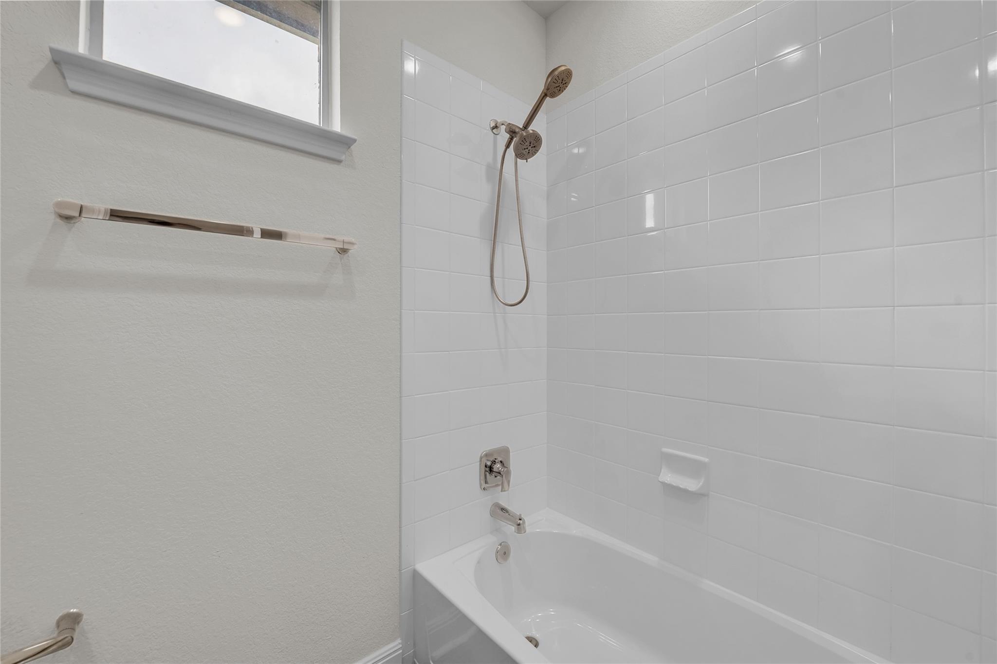 17925 Curio Dr, Pflugerville, TX 78660