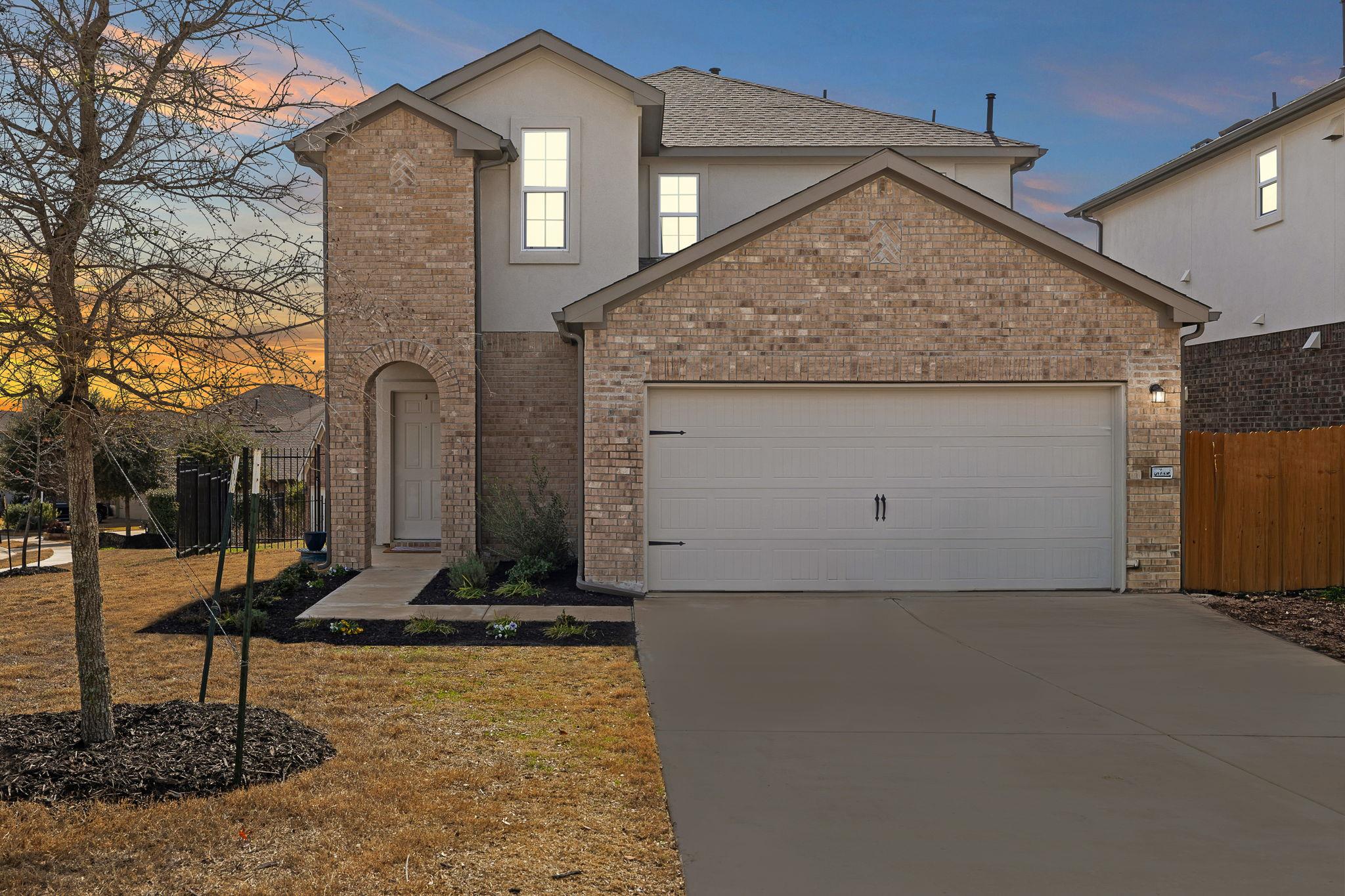 8015 Purple Aster Pass, Lago Vista, TX 78645