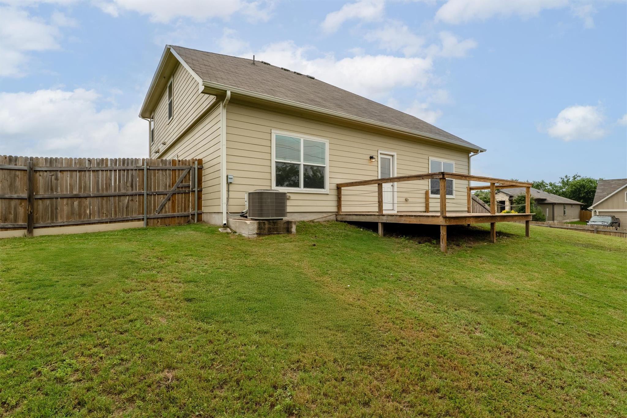 1008 Comal Run, Hutto, TX 78634