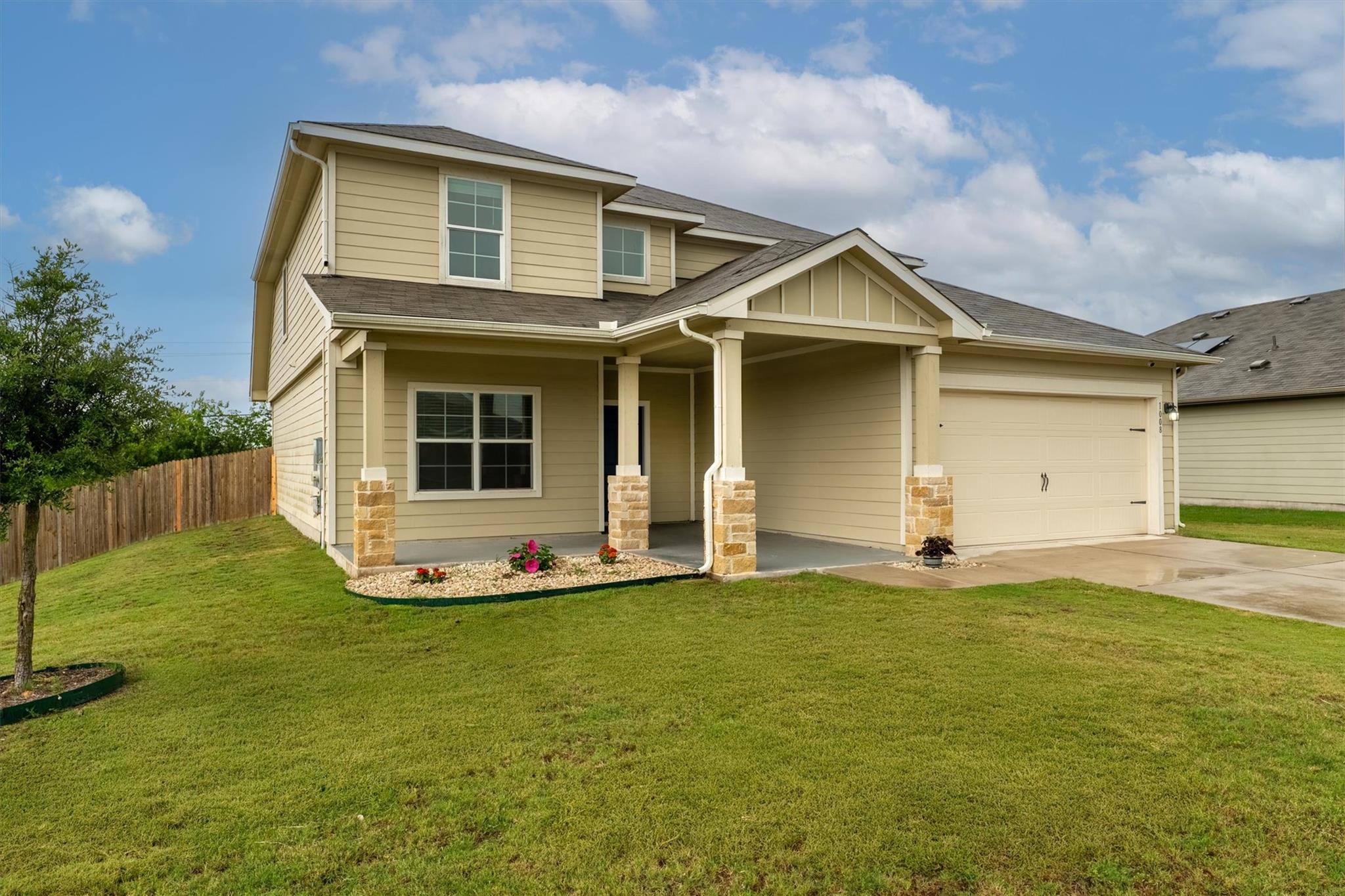 1008 Comal Run, Hutto, TX 78634