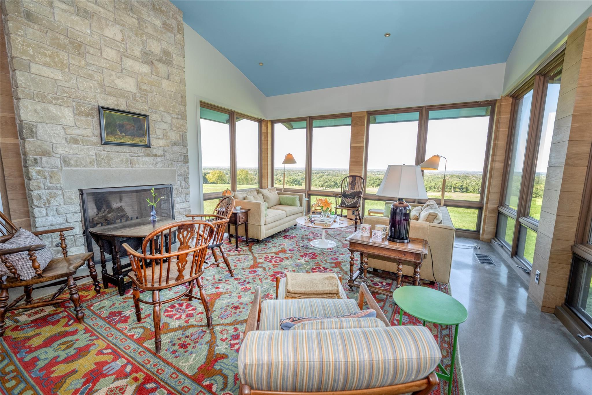 10209 Seward Plantation Rd, Brenham, TX 77833