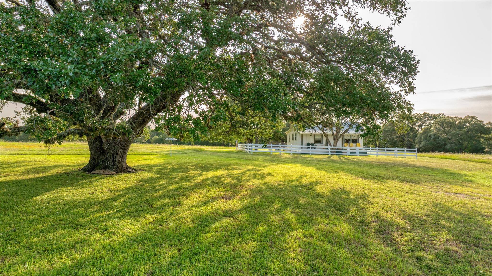 10209 Seward Plantation Rd, Brenham, TX 77833