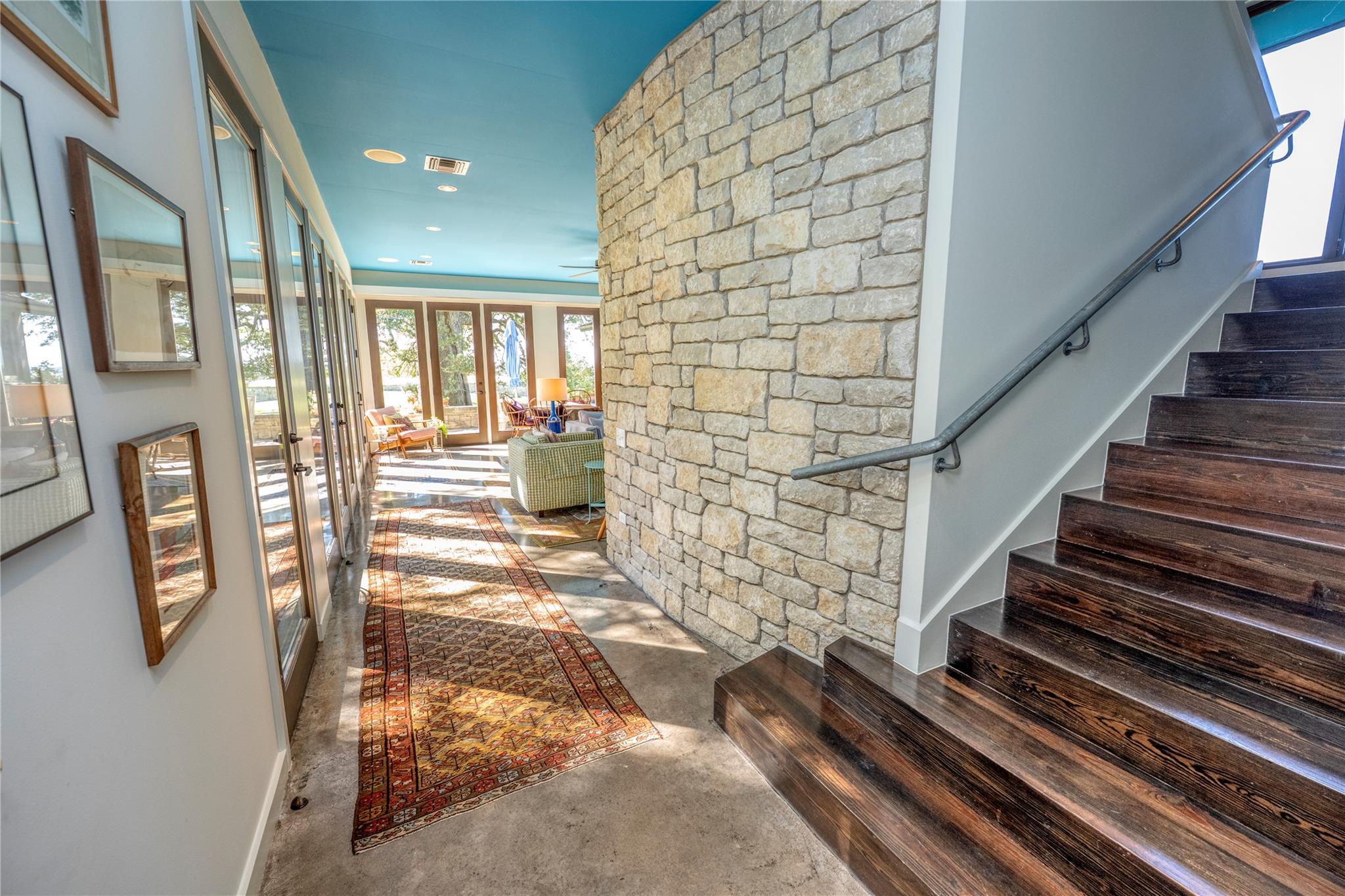 10209 Seward Plantation Rd, Brenham, TX 77833