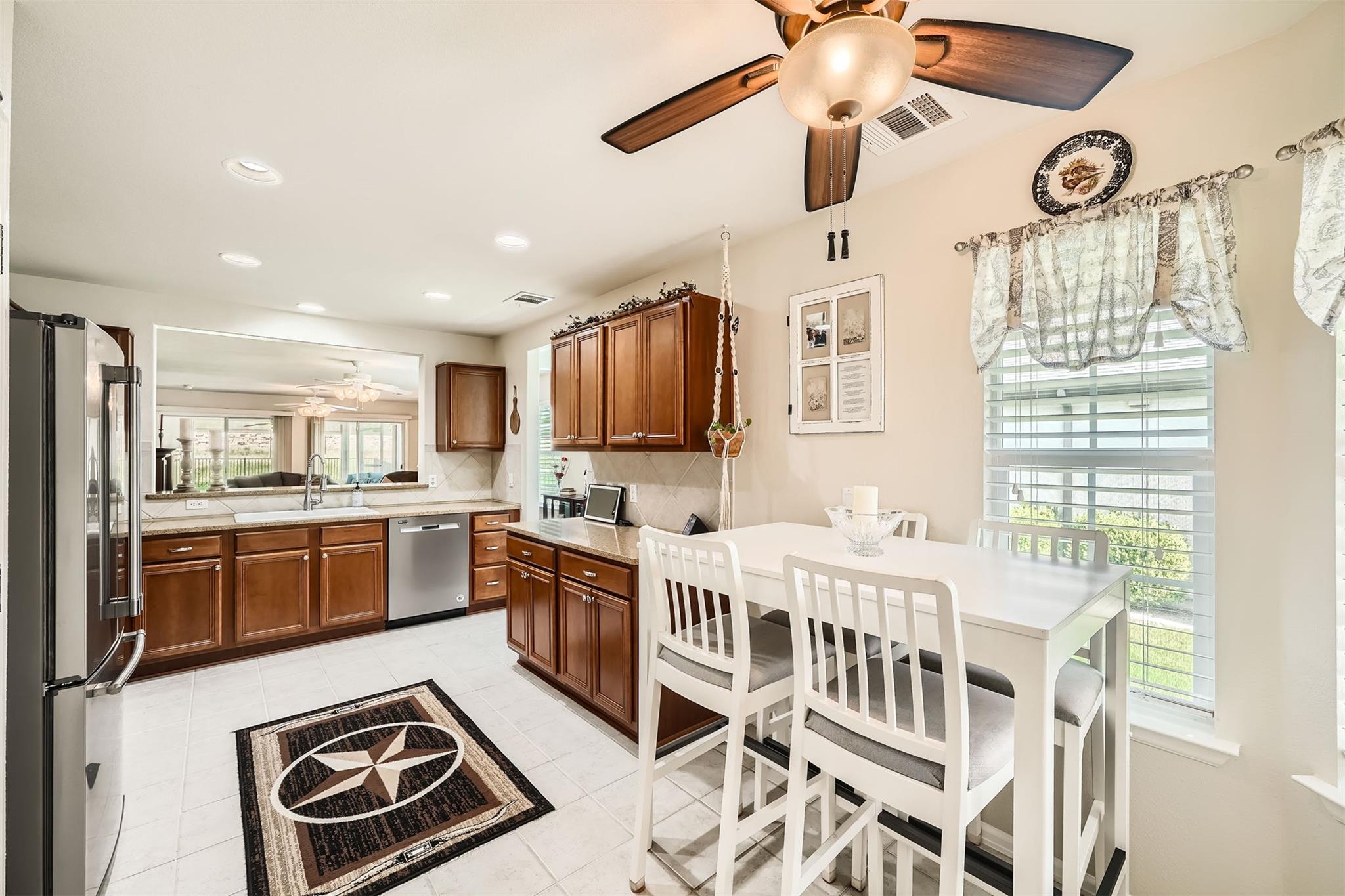 527 Salt Creek Ln, Georgetown, TX 78633