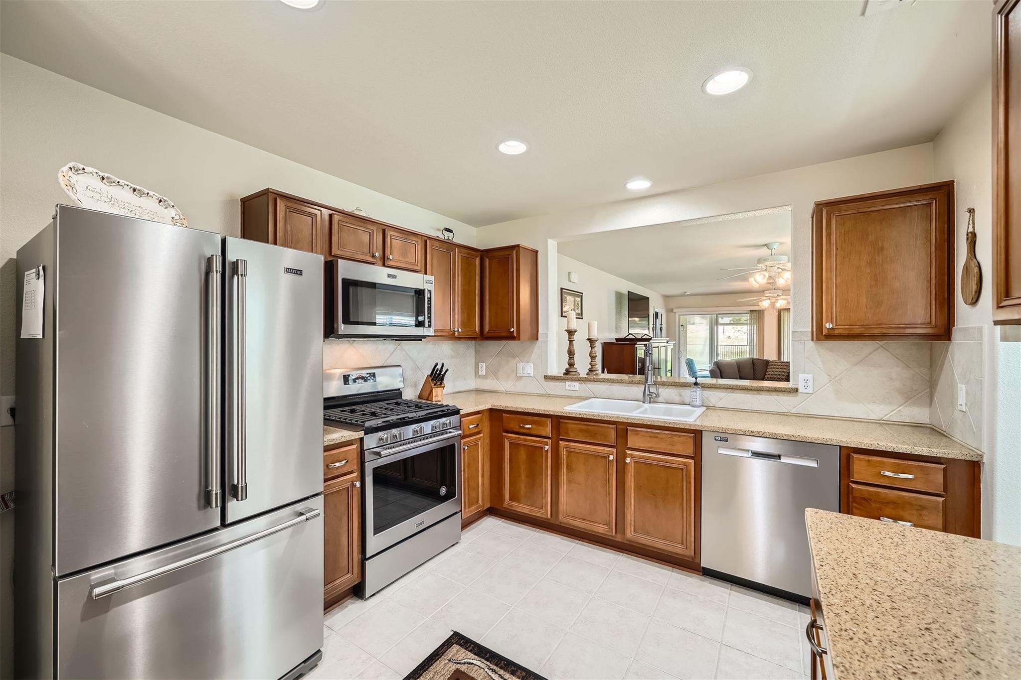 527 Salt Creek Ln, Georgetown, TX 78633
