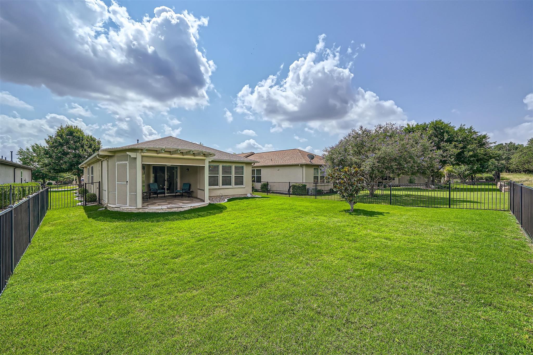 527 Salt Creek Ln, Georgetown, TX 78633