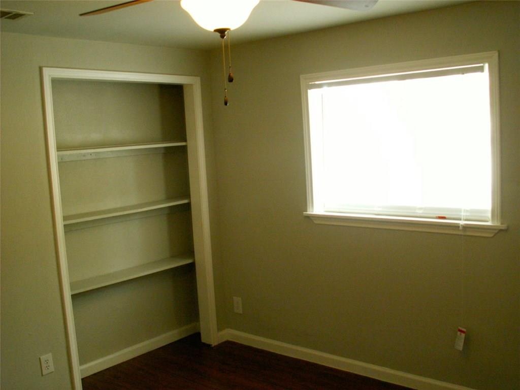 143 Old Piney Trl # B, Paige, TX 78659