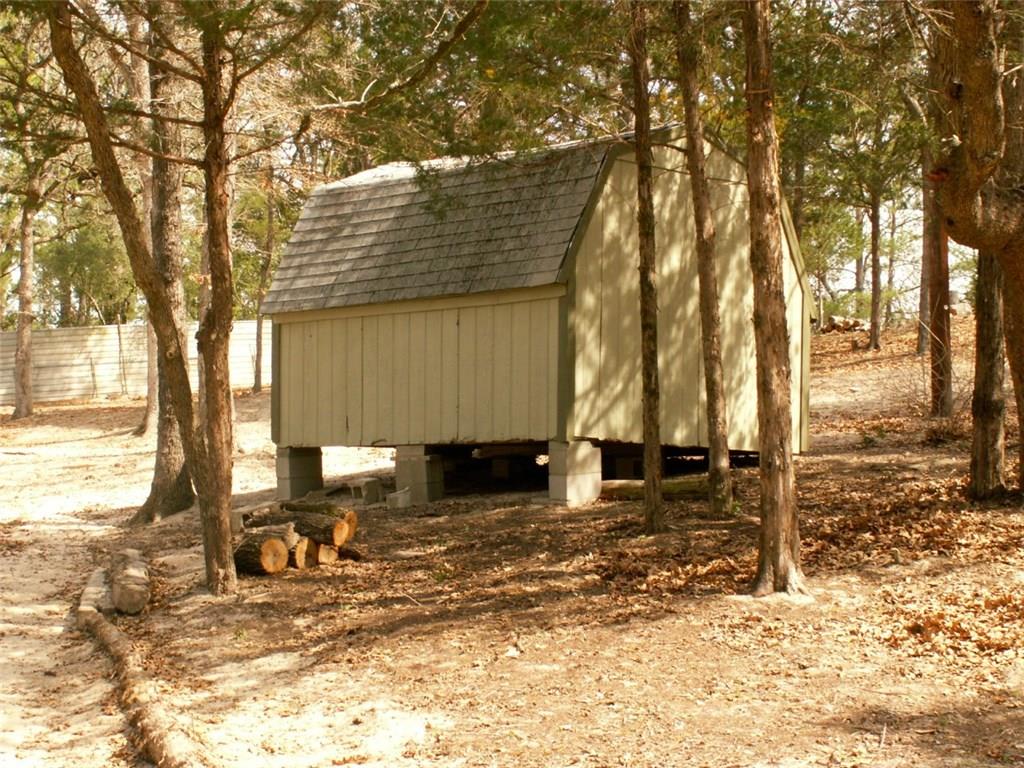 143 Old Piney Trl # B, Paige, TX 78659
