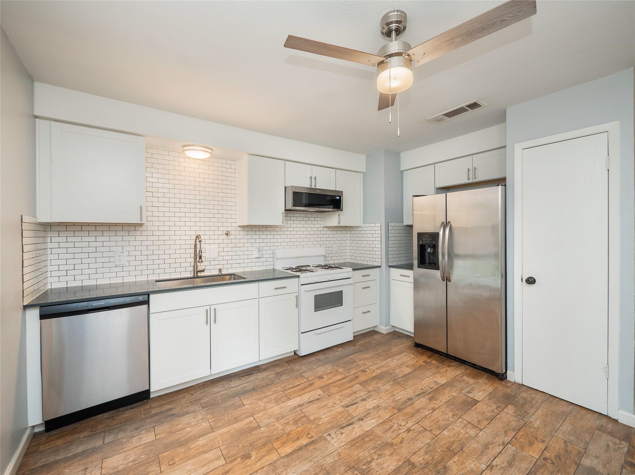 410 Blueberry Hl, Austin, TX 78745