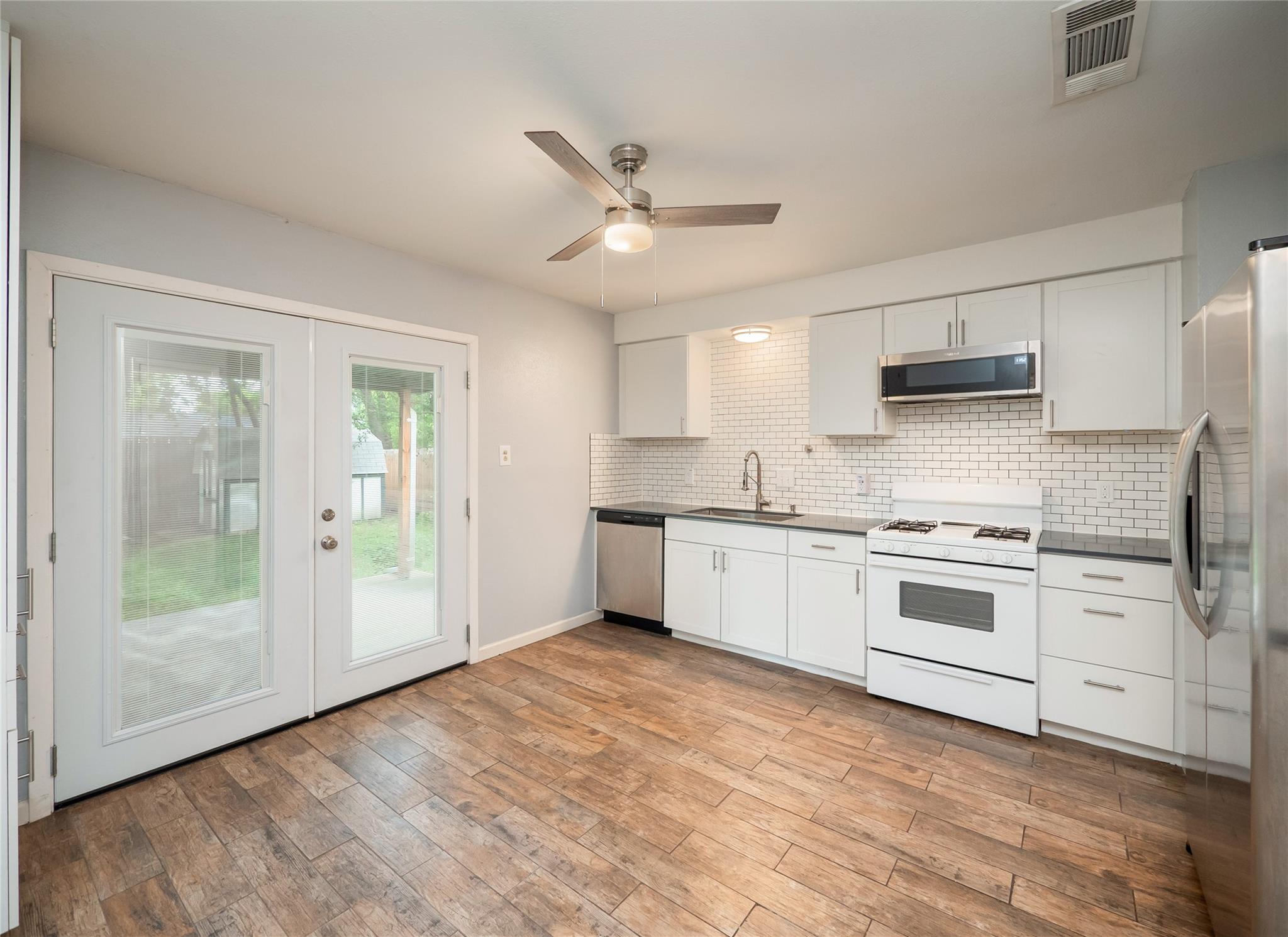 410 Blueberry Hl, Austin, TX 78745