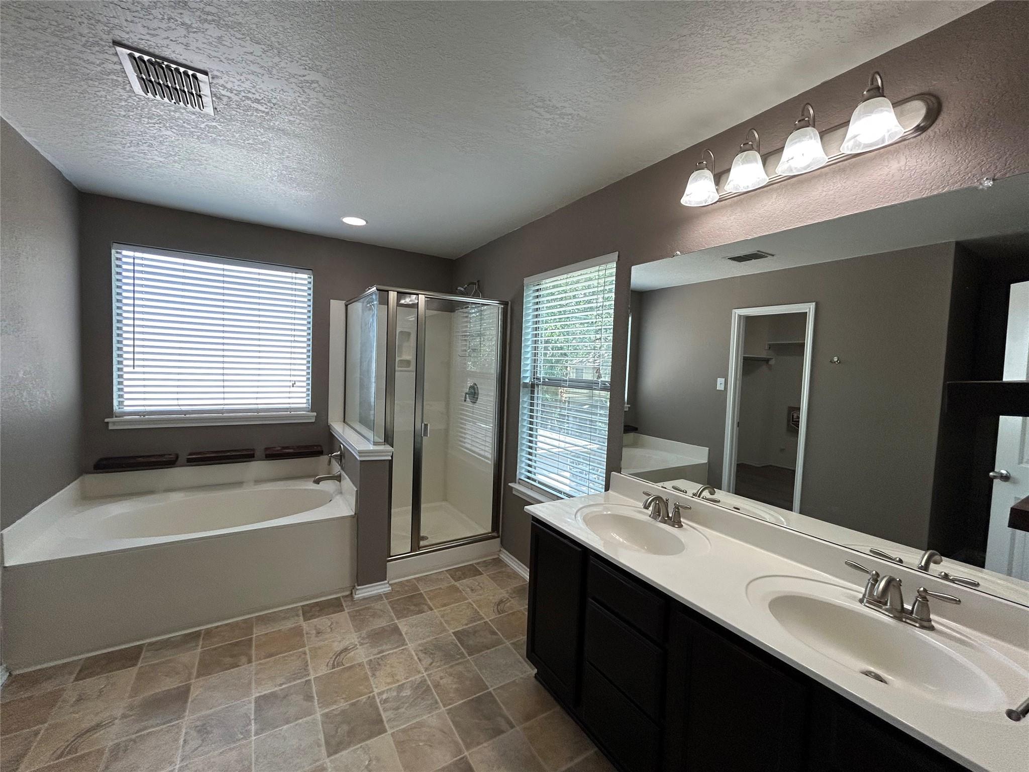 125 Lilly Crk, Boerne, TX 78006