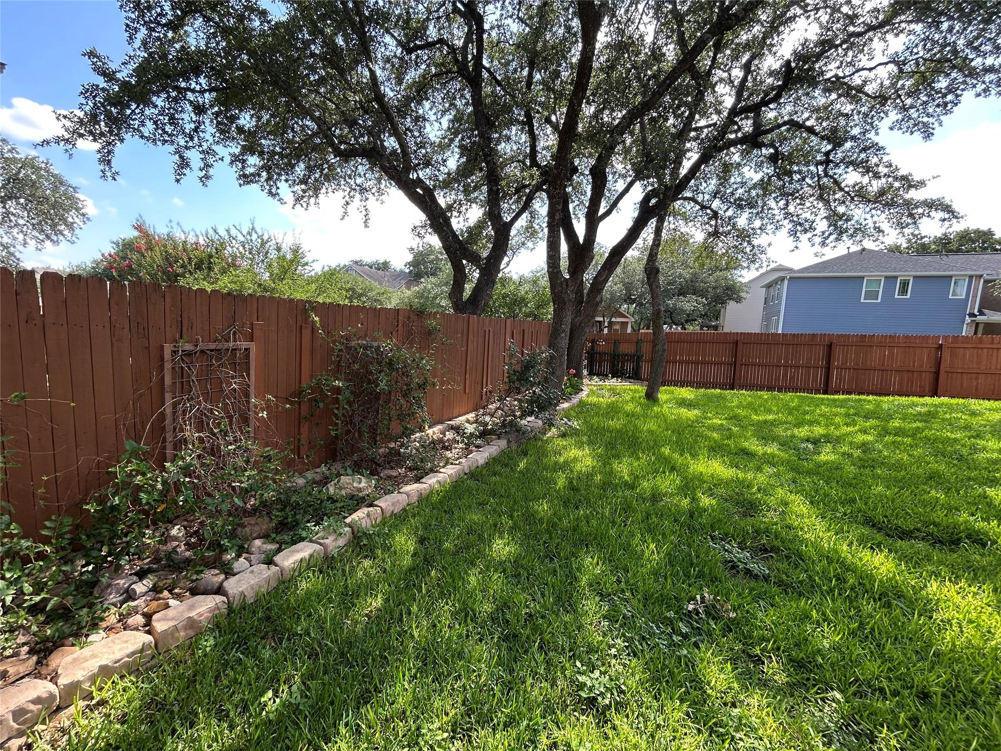 125 Lilly Crk, Boerne, TX 78006