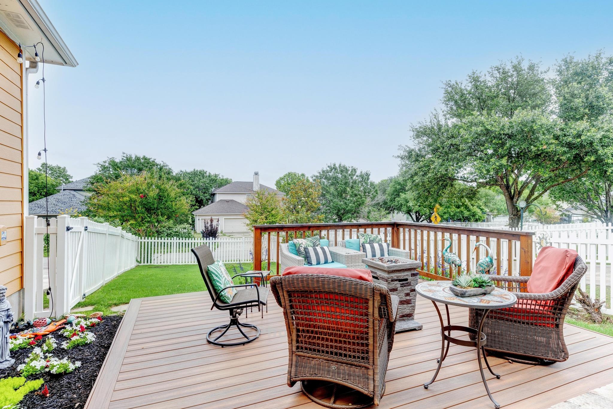 252 Hutton, Kyle, TX 78640