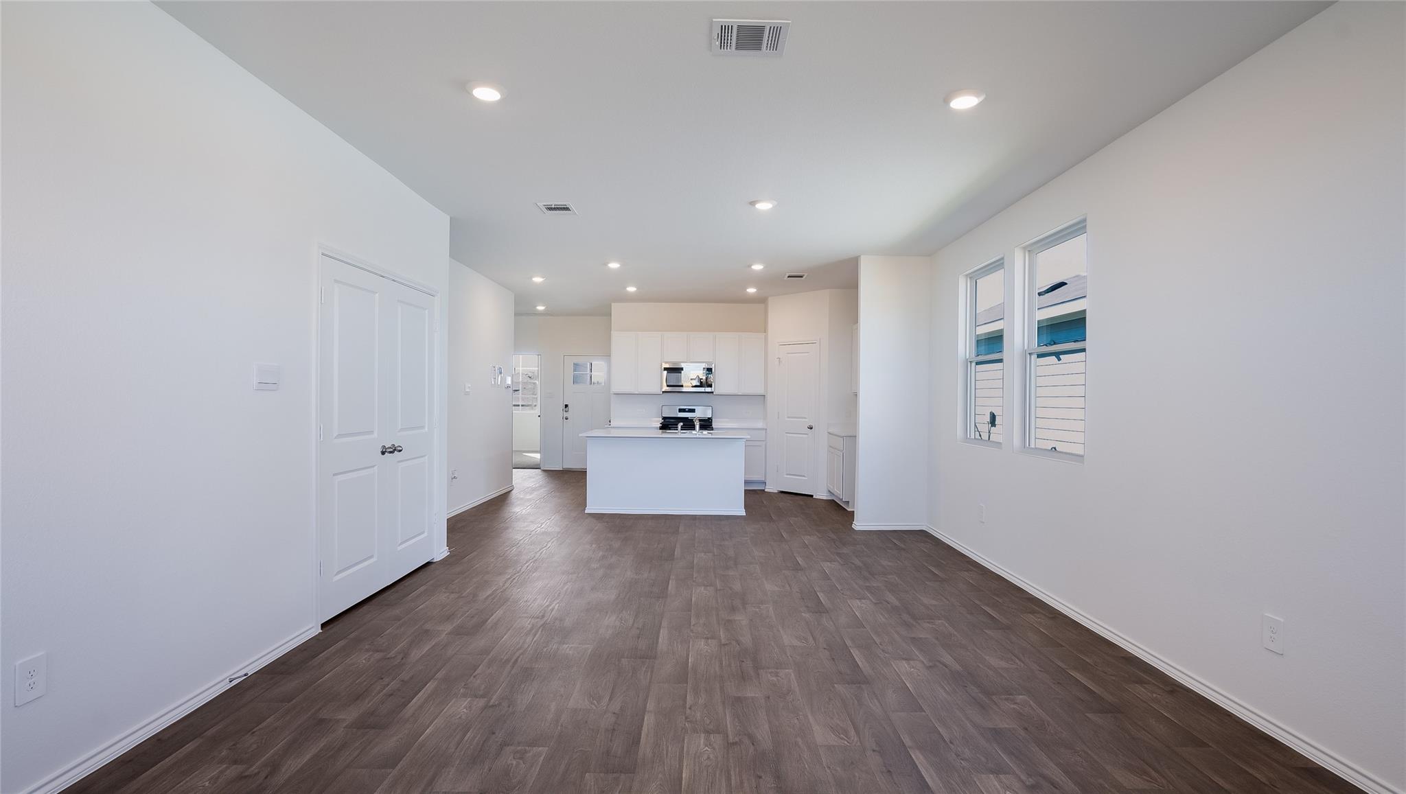 161 Celosia Loop, Uhland, TX 78640