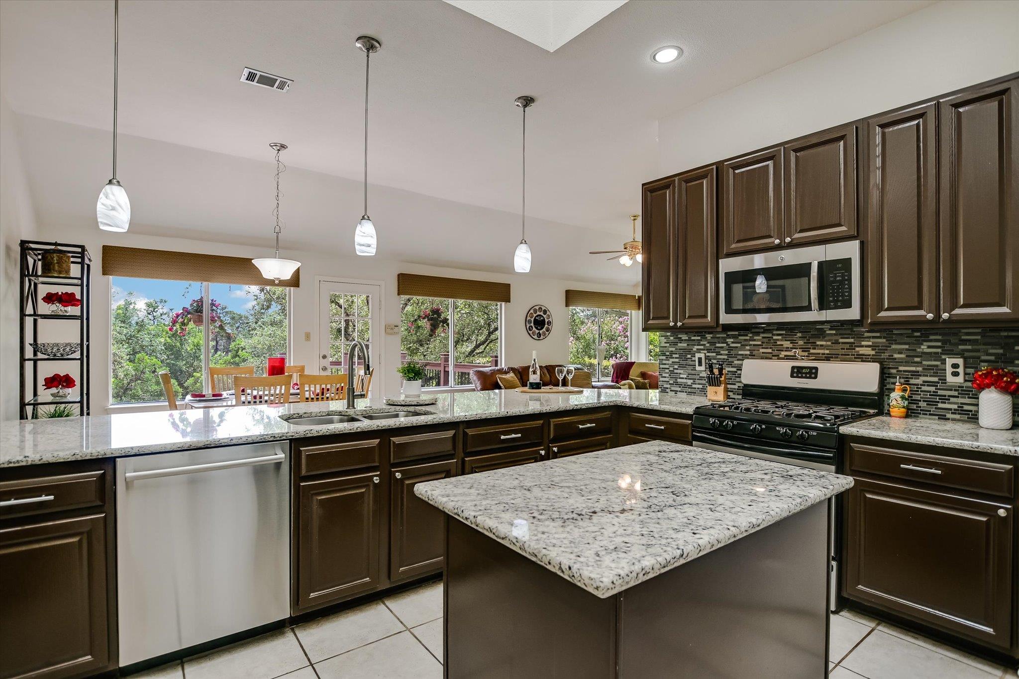 5801 Taylor Draper Cv, Austin, TX 78759
