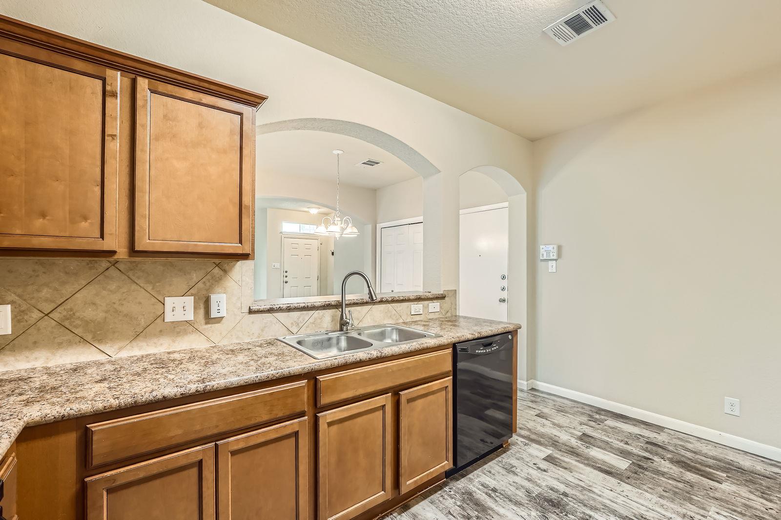 110 Encina Cv, San Marcos, TX 78666