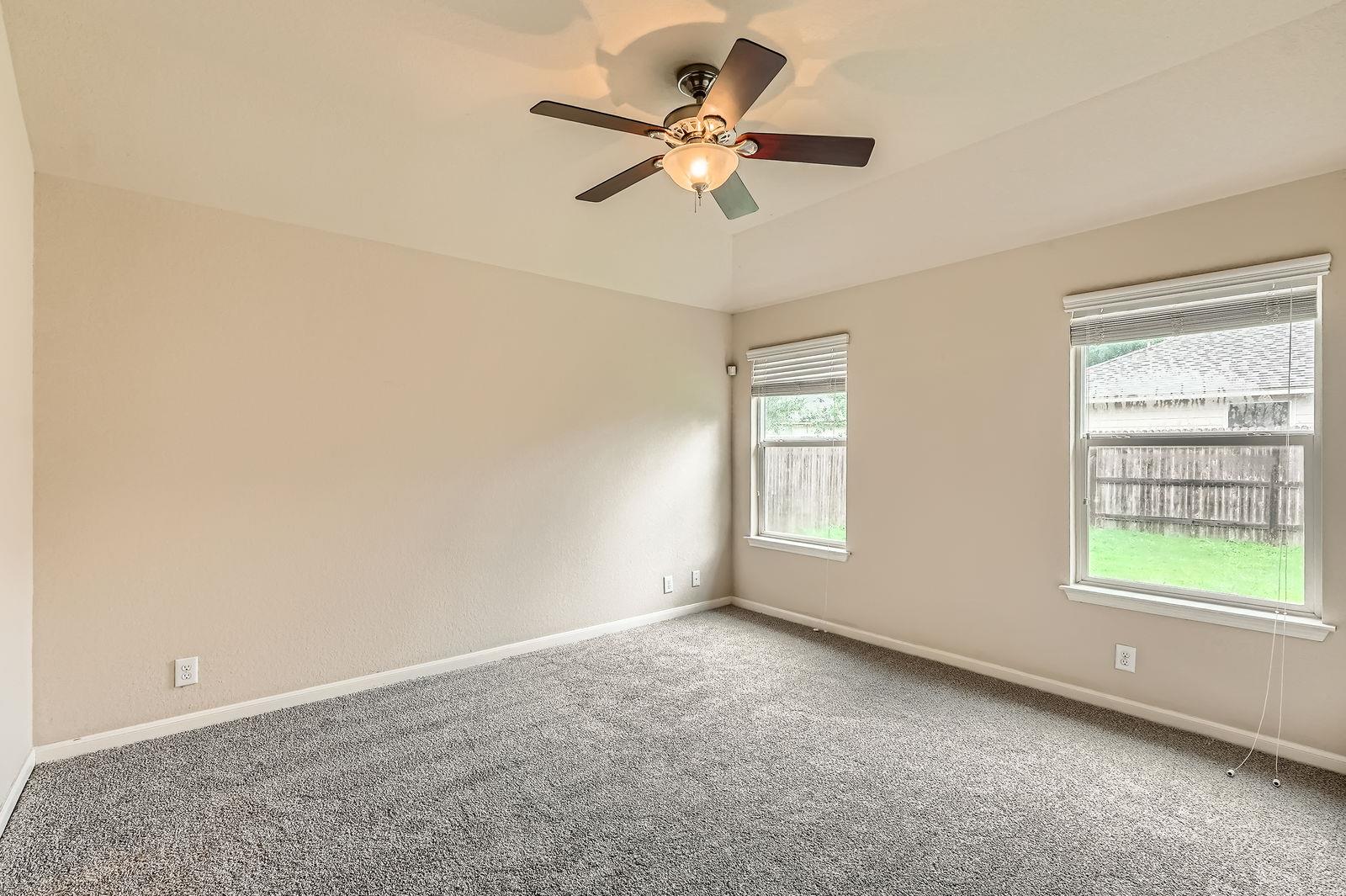 110 Encina Cv, San Marcos, TX 78666