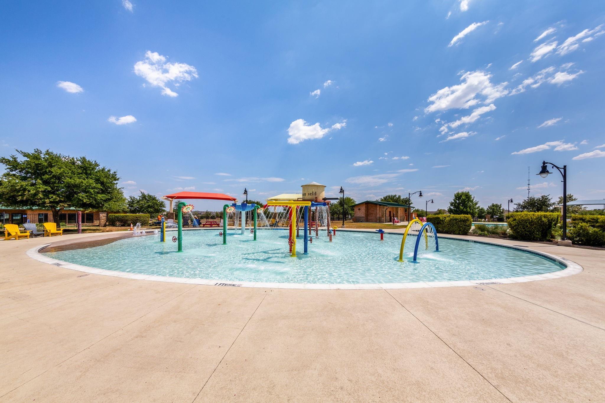 717 Sugar Cane Rd, Buda, TX 78610