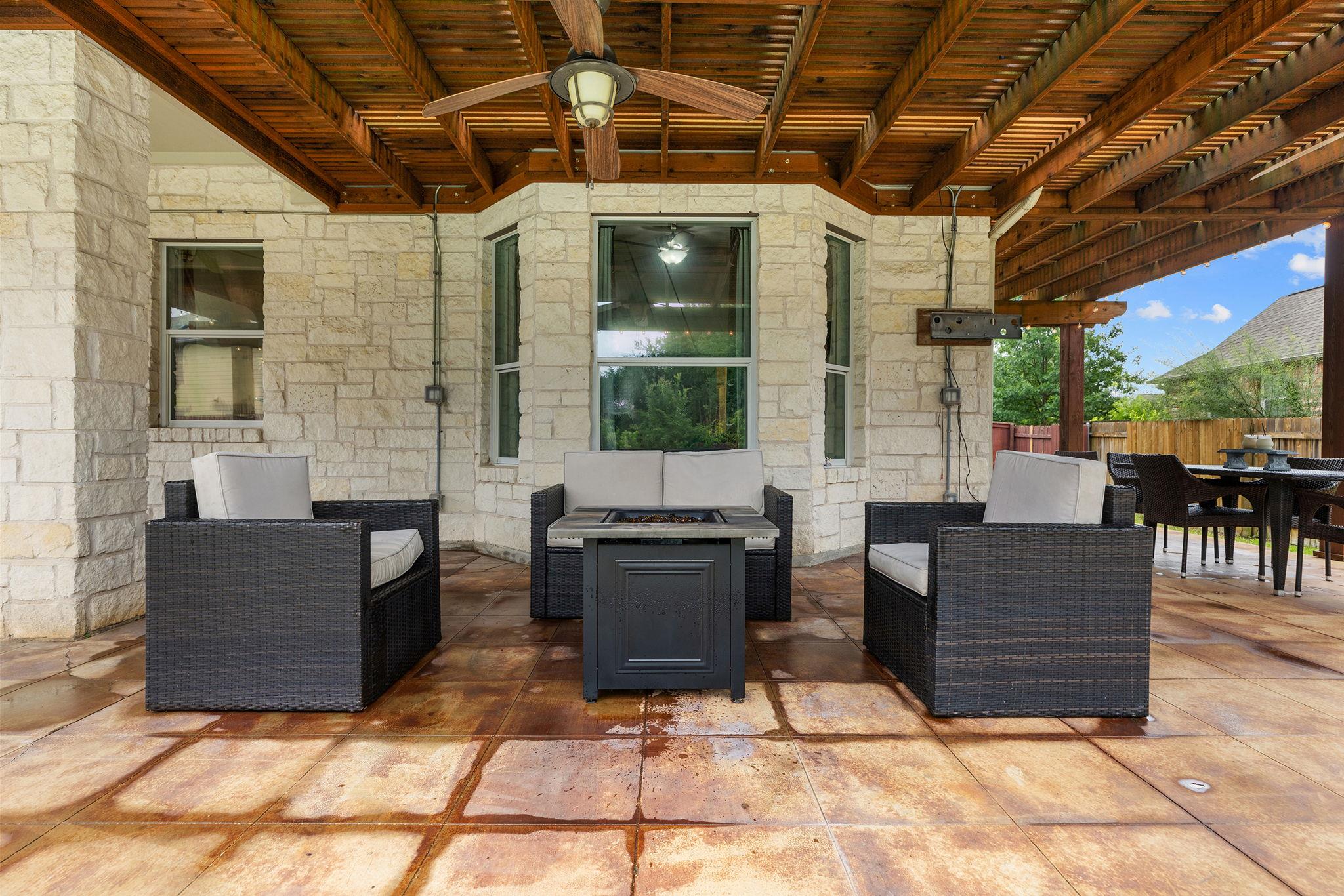 204 Lake Livingston Dr, Georgetown, TX 78628