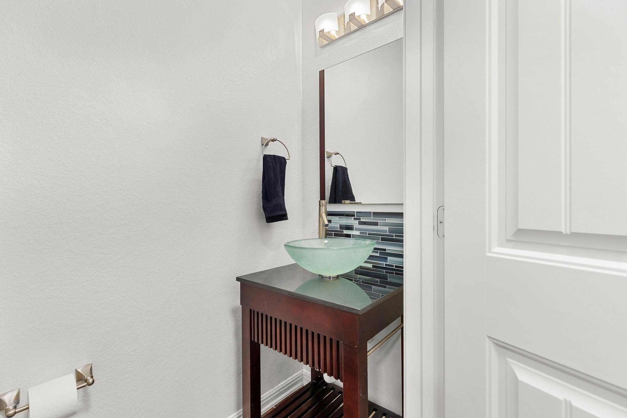 204 Lake Livingston Dr, Georgetown, TX 78628