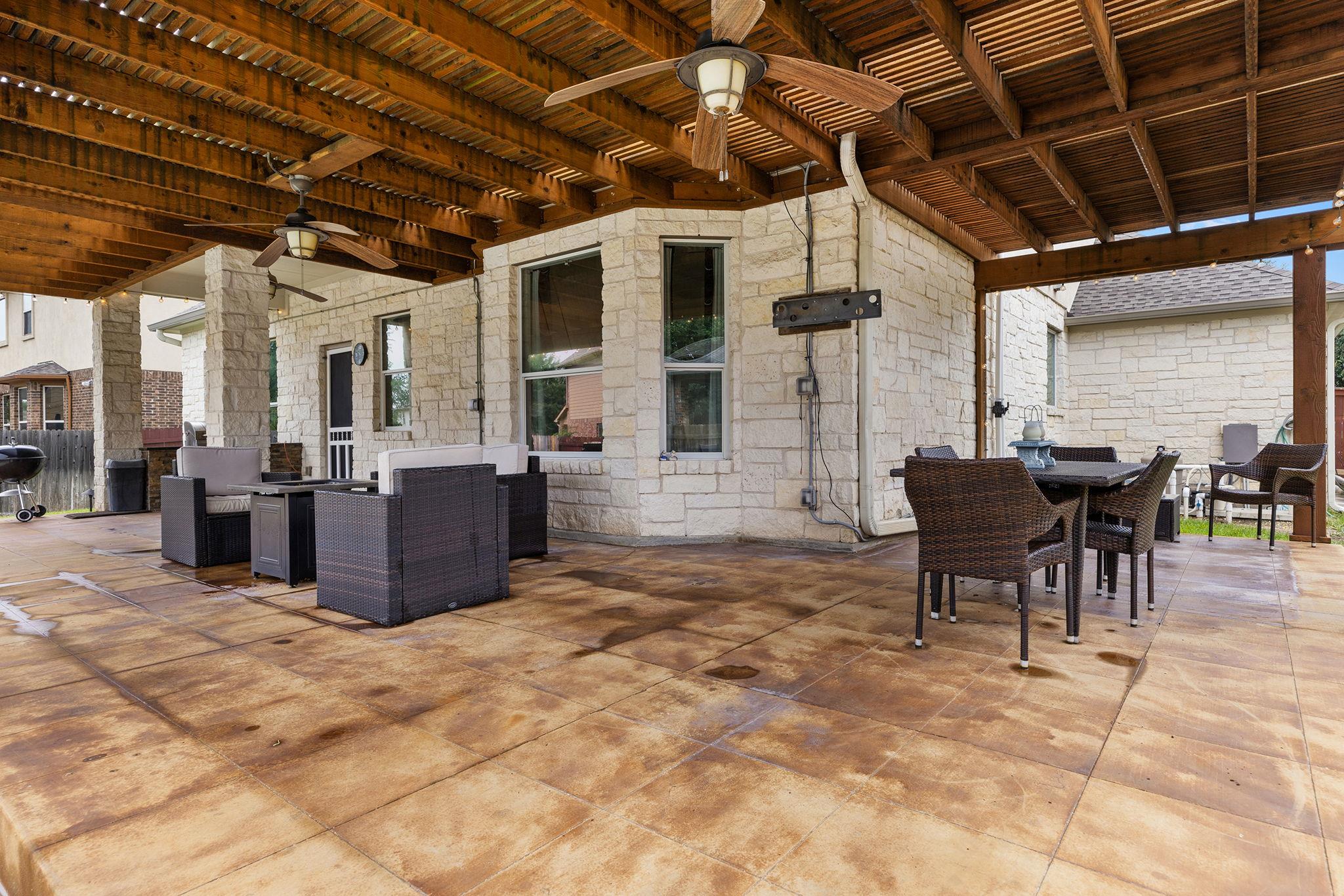 204 Lake Livingston Dr, Georgetown, TX 78628